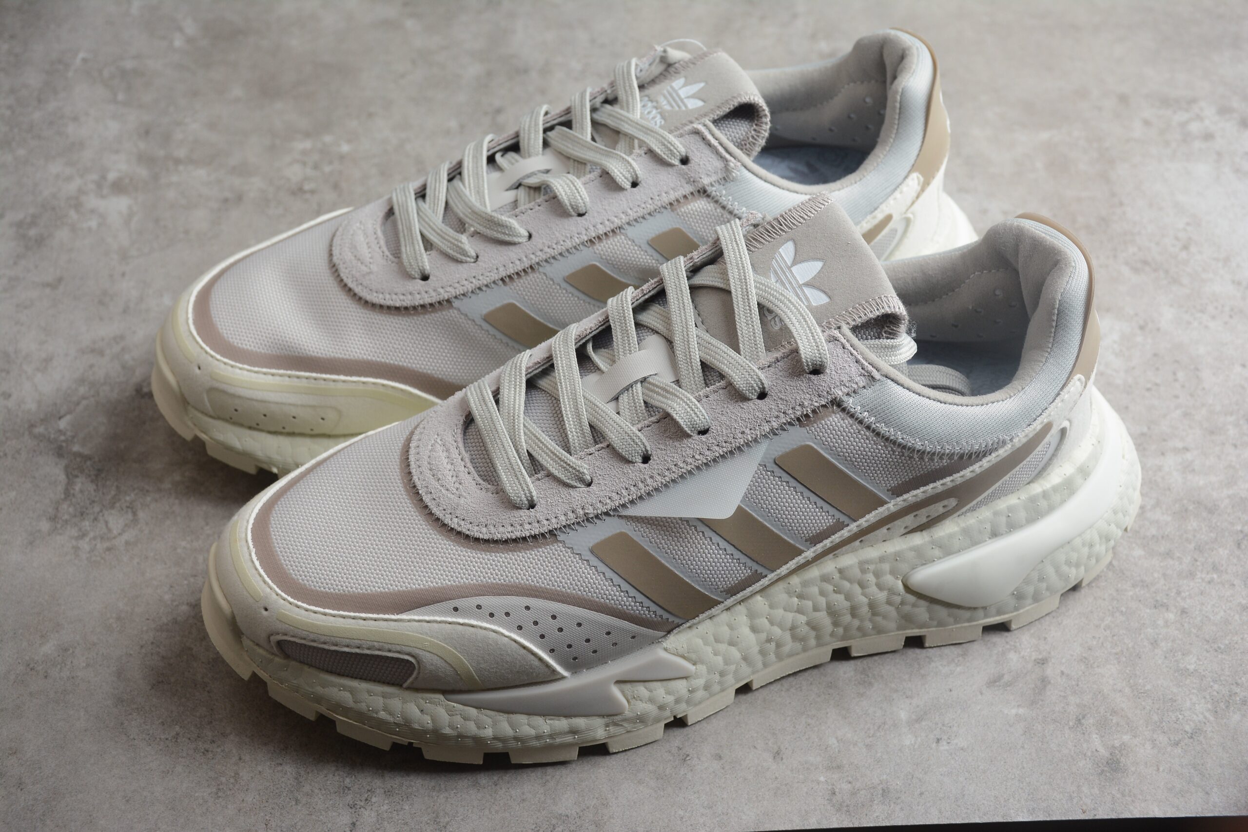 R20 AD Retropy P9 XZ H03086 - Image 3