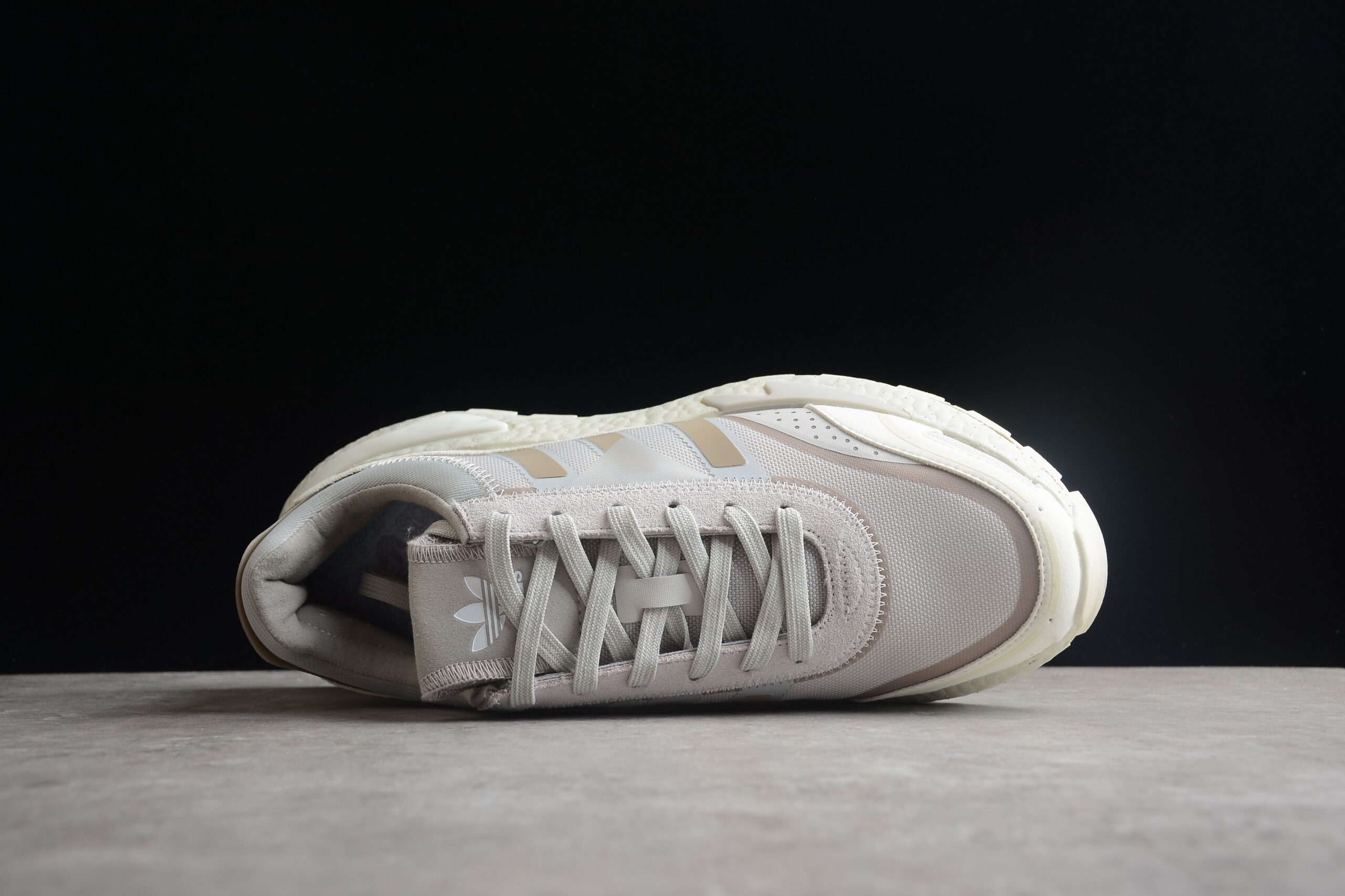 R20 AD Retropy P9 XZ H03086 - Image 7