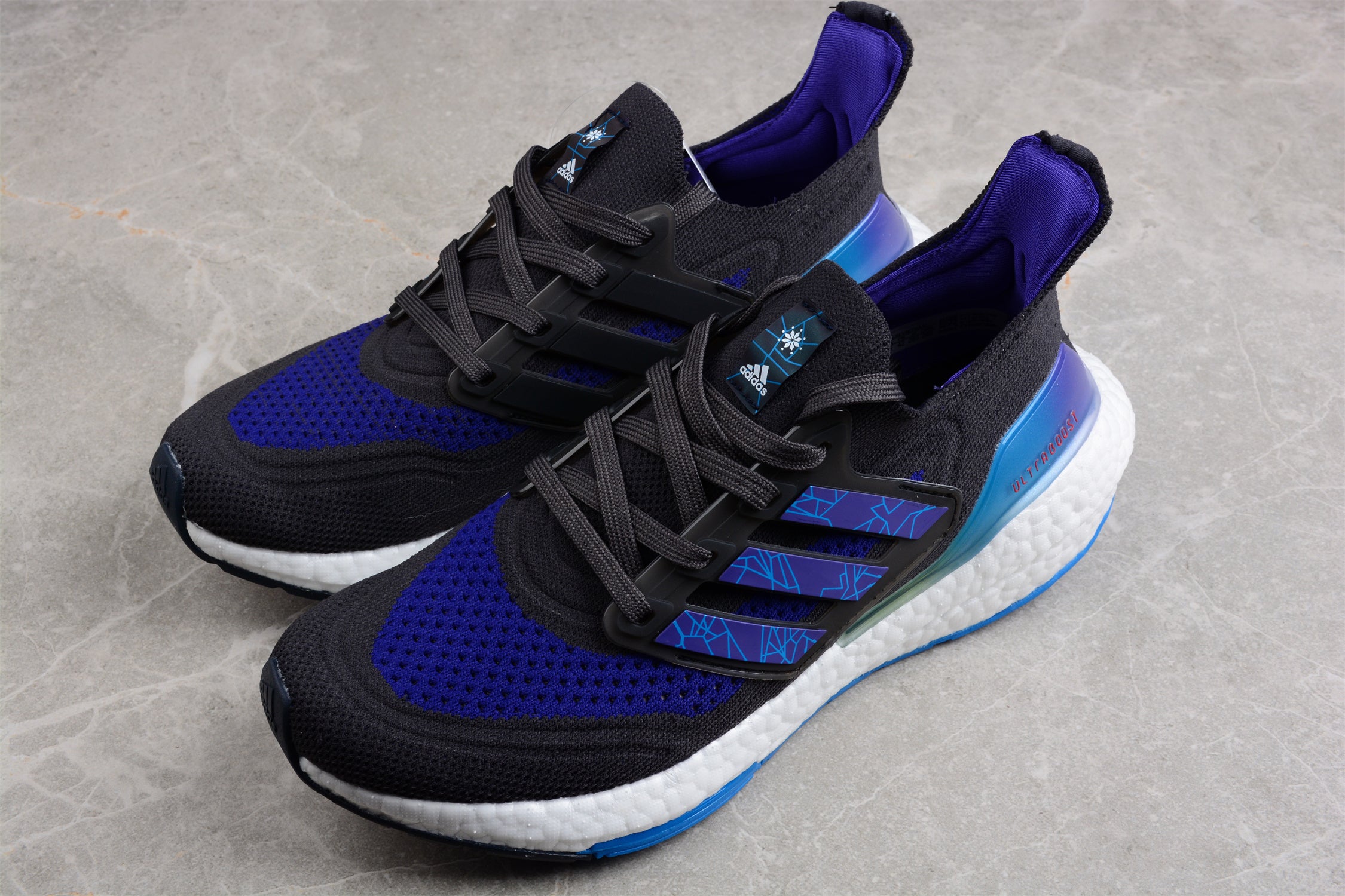 R20 Ad Ultra Boost 21 Consortium GY1332 - Image 2