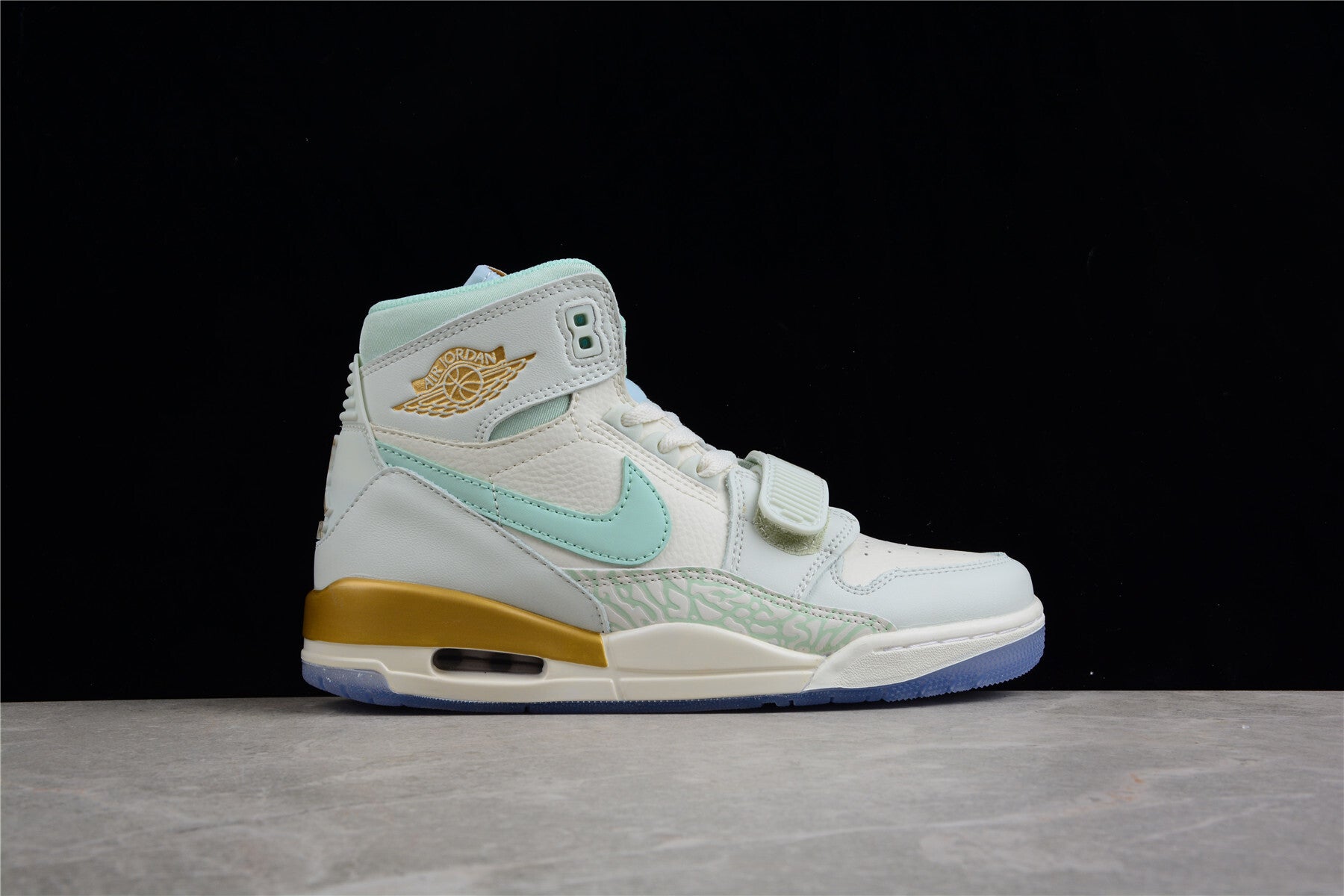 R20 Jordan Legacy 312 AJ1 DR8486-131