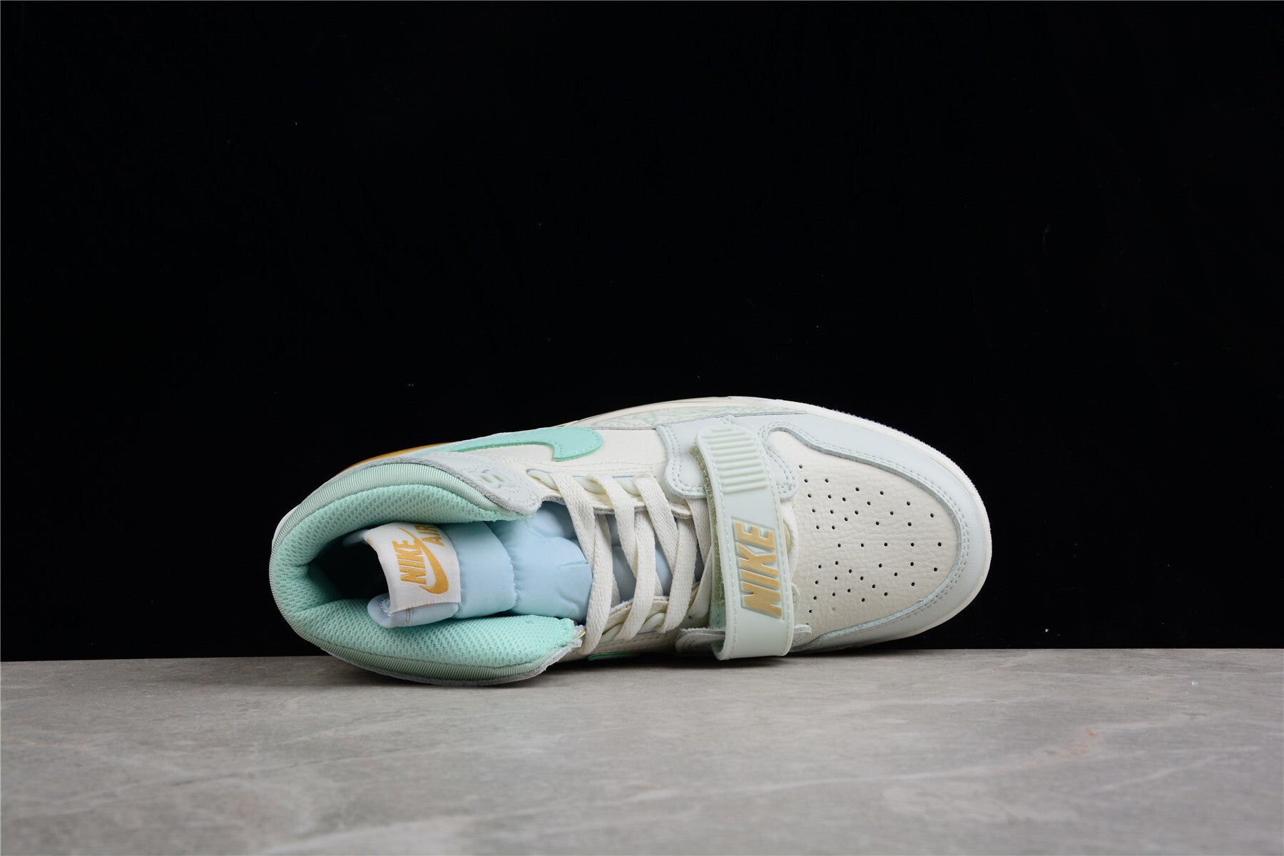 R20 Jordan Legacy 312 AJ1 DR8486-131 - Image 5