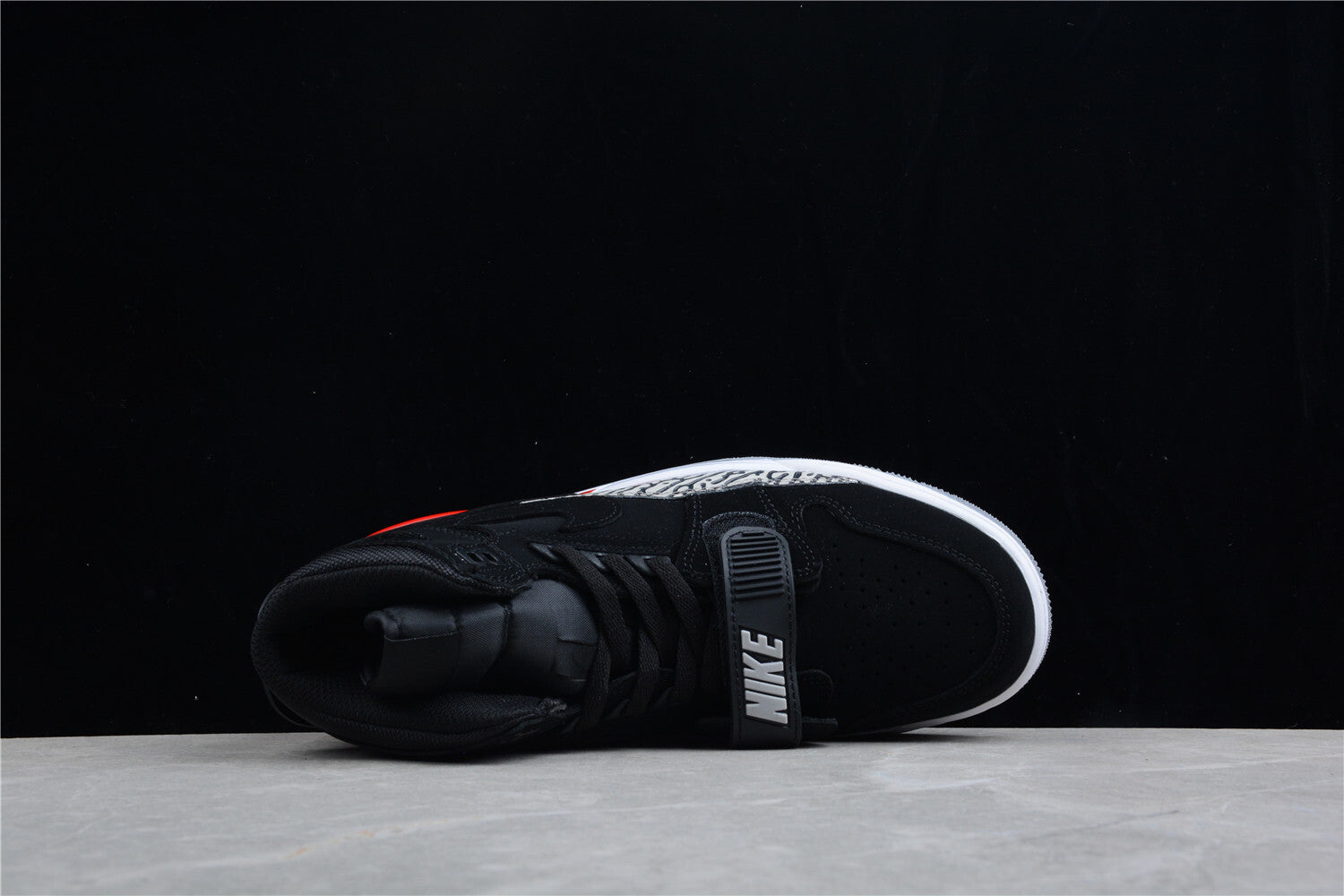 R20 Nike Air Jordan Legacy 312 Av3922 060 - Image 5