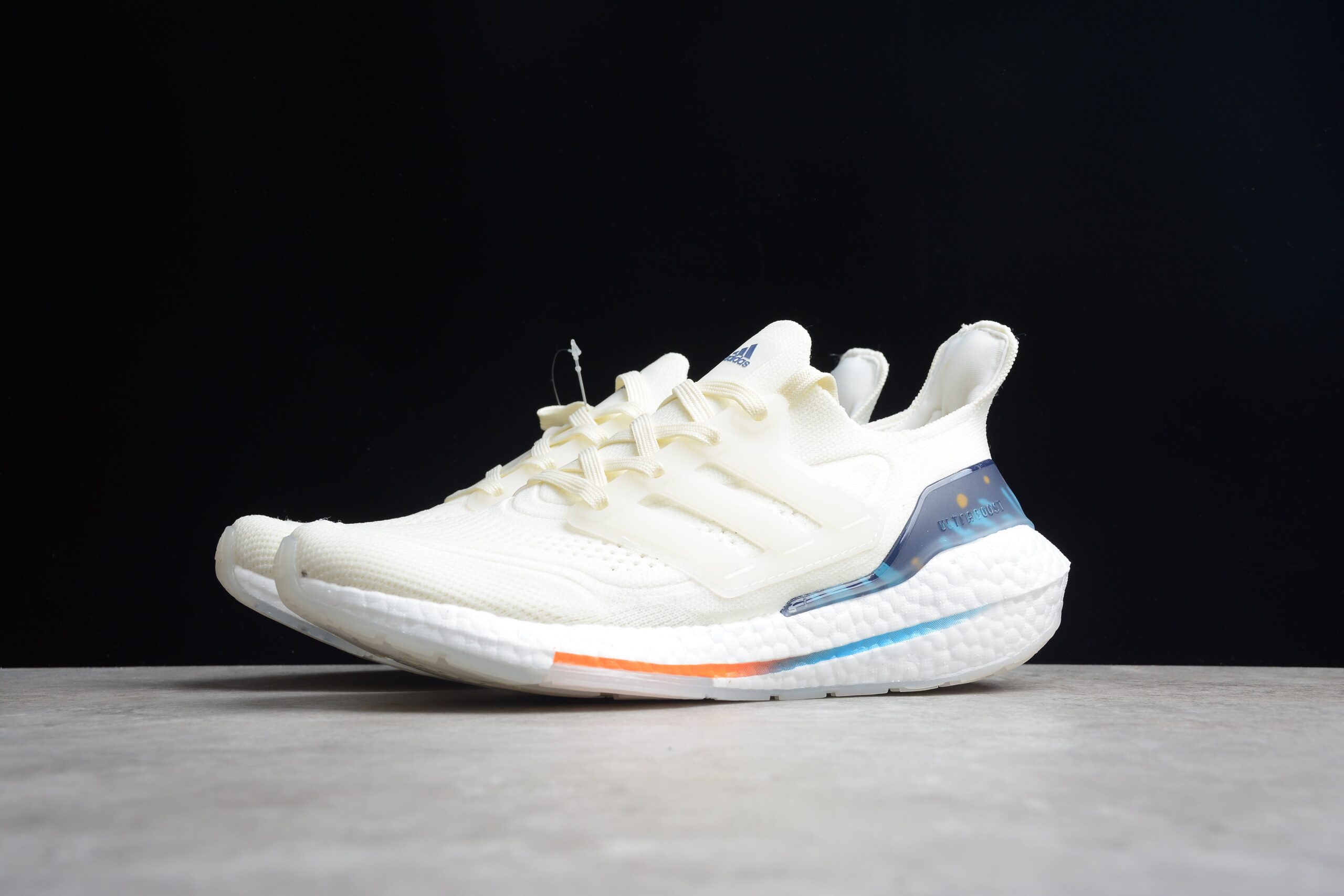 R20 adidas Ultraboost 21 7.0 GX8532 - Image 2