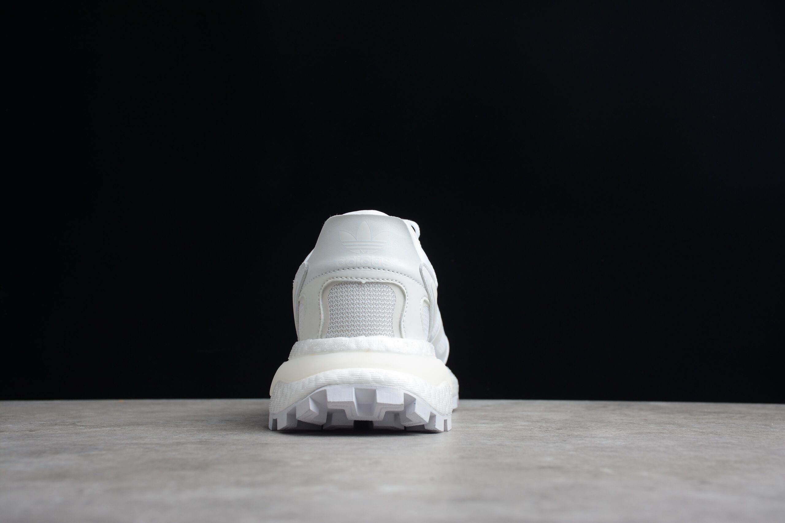 R20 adidas originals Retropy P9 H03088 - Image 2