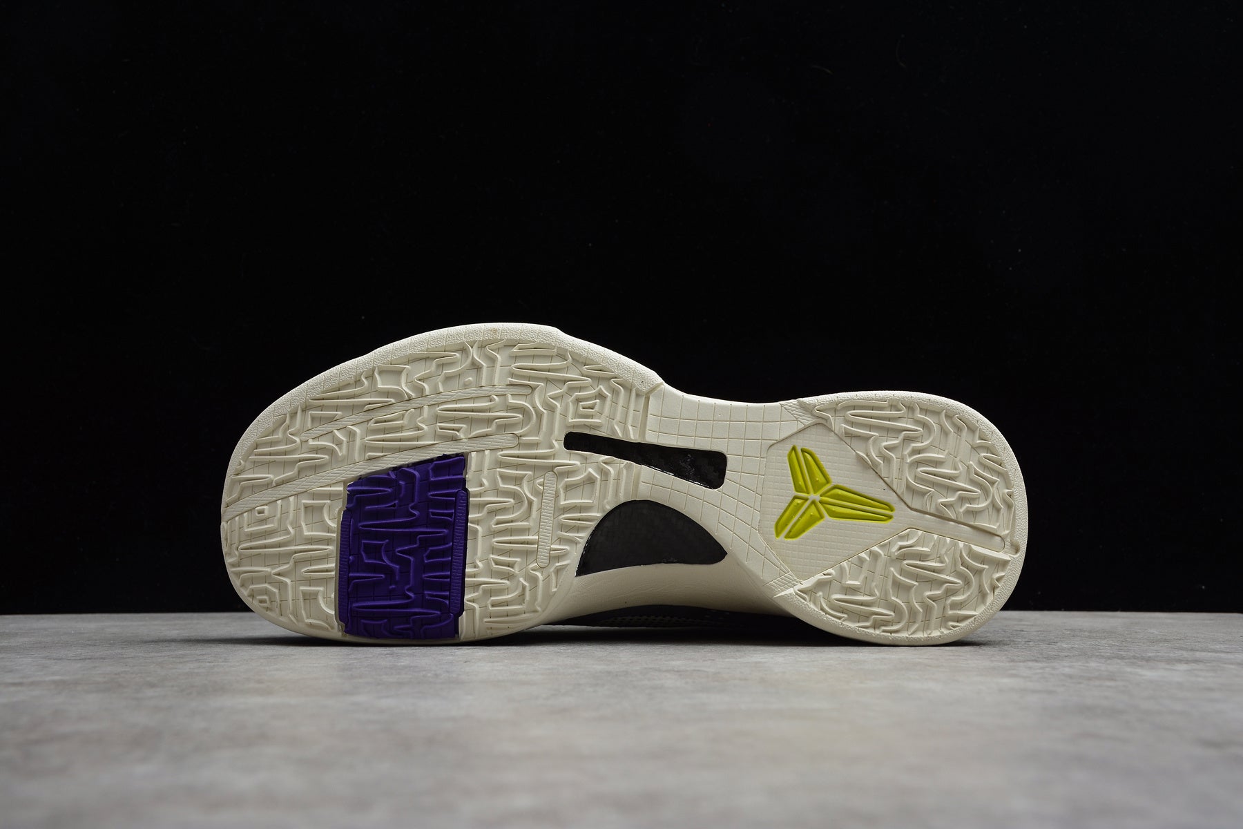 R22 Kobe 5 Protro “PJ Tucker” PE - Image 4