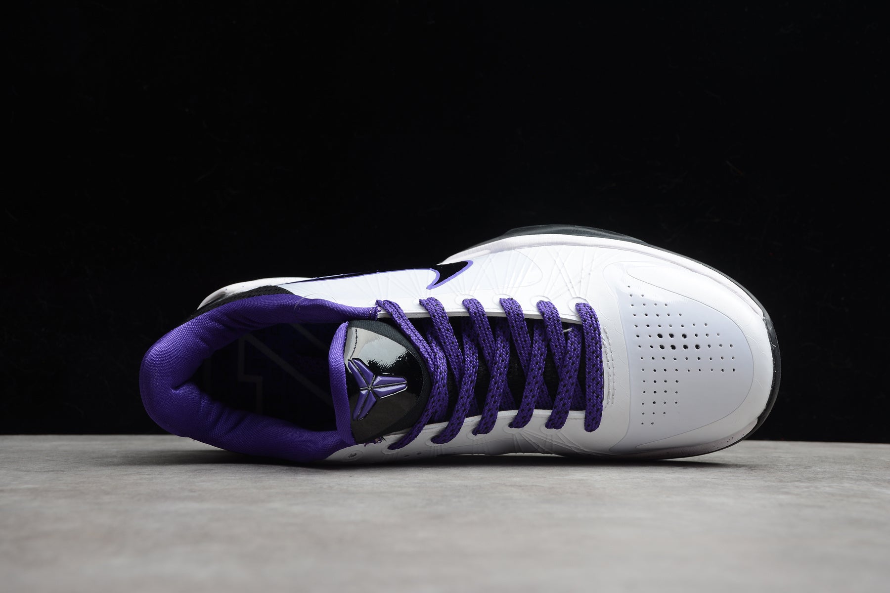 R22 Nike Zoom Kobe 5 “White Del Sol” - Image 2