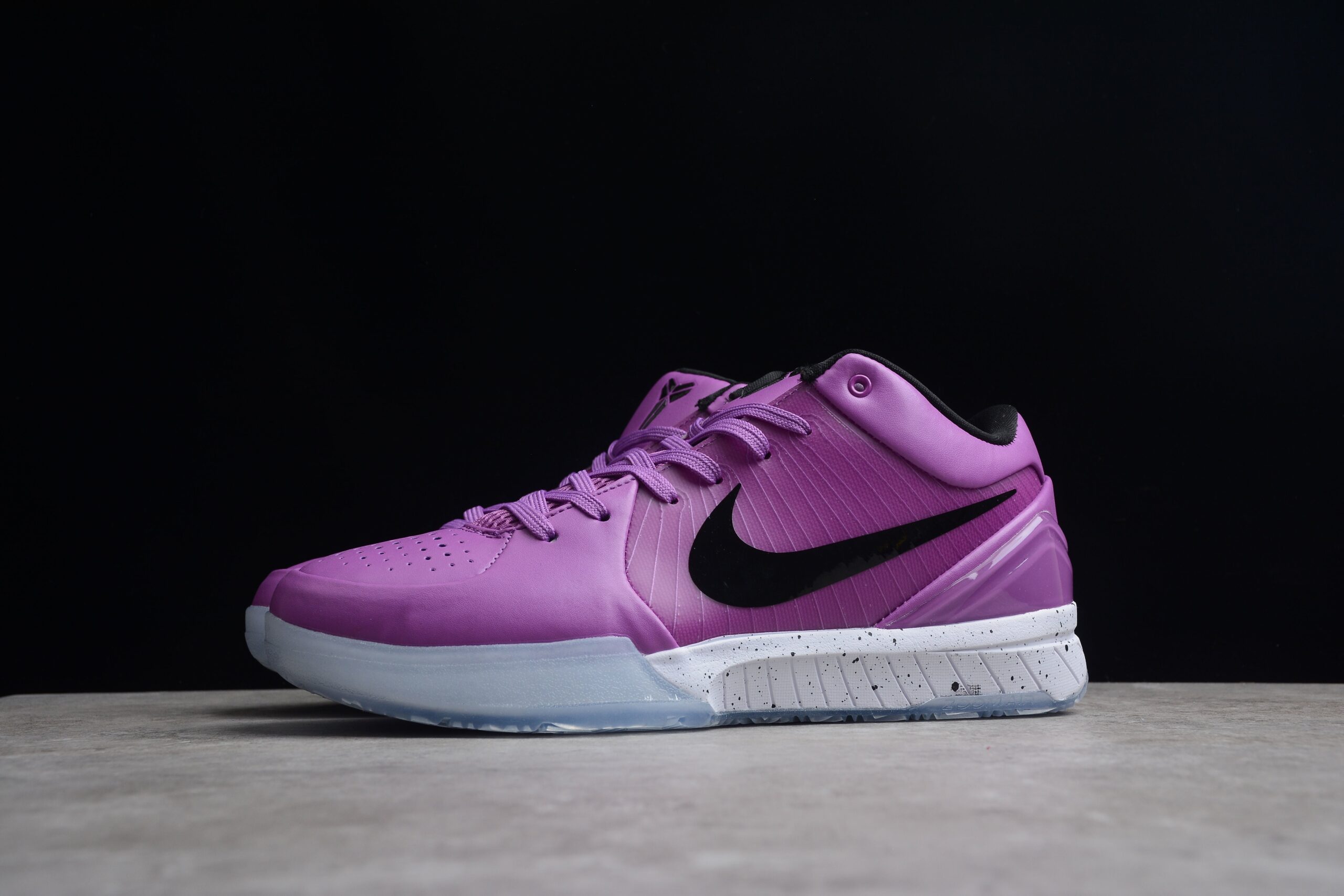 R23 Undefeated x Nike Kobe 4 Protro 'Lakers' - Image 2