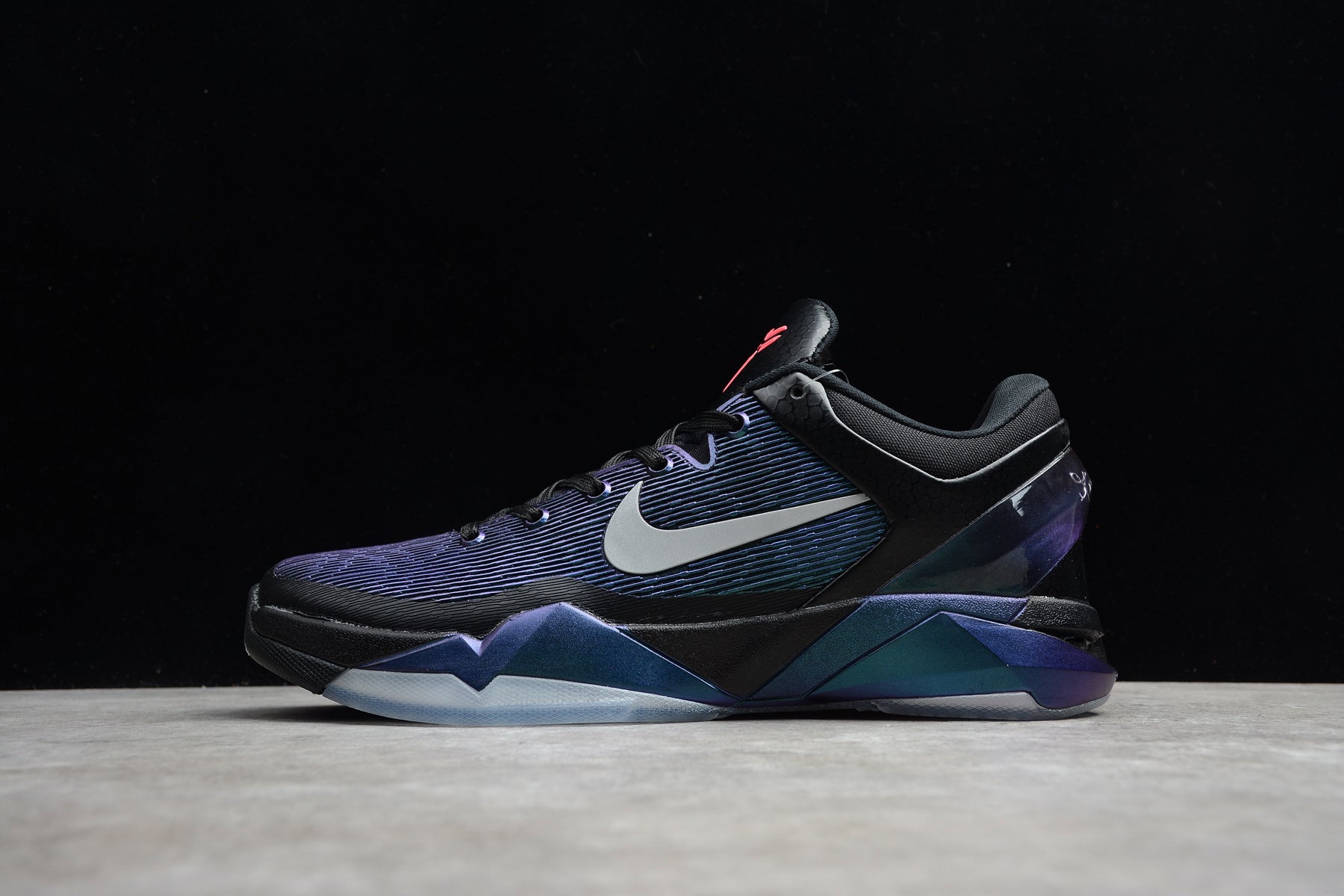 R24 KOBE 7 Invisible Cloak - Image 4