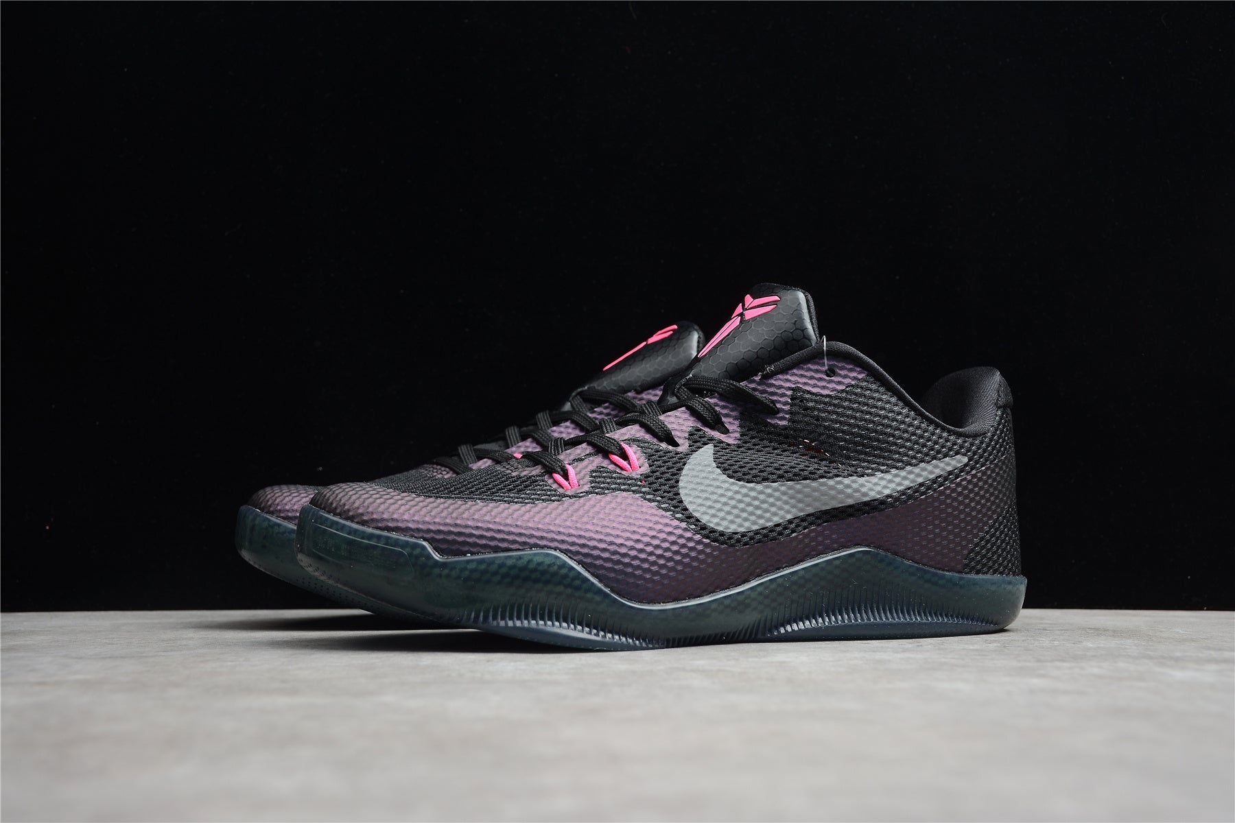 R24 Nike Kobe 11 EM Low lnvisibility Cloak - Image 2