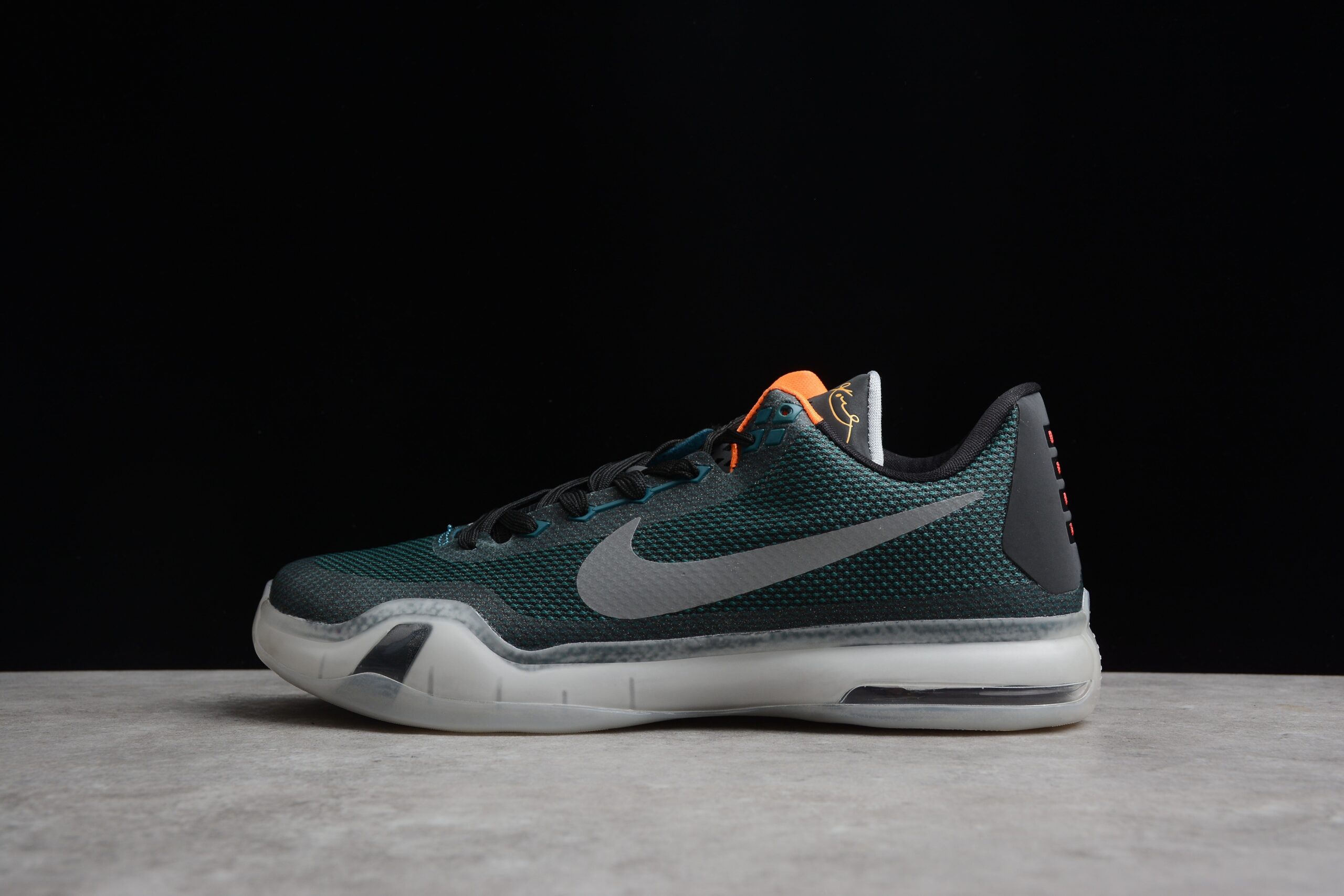 R26 Kobe 10 “Flight” 10 - Image 3