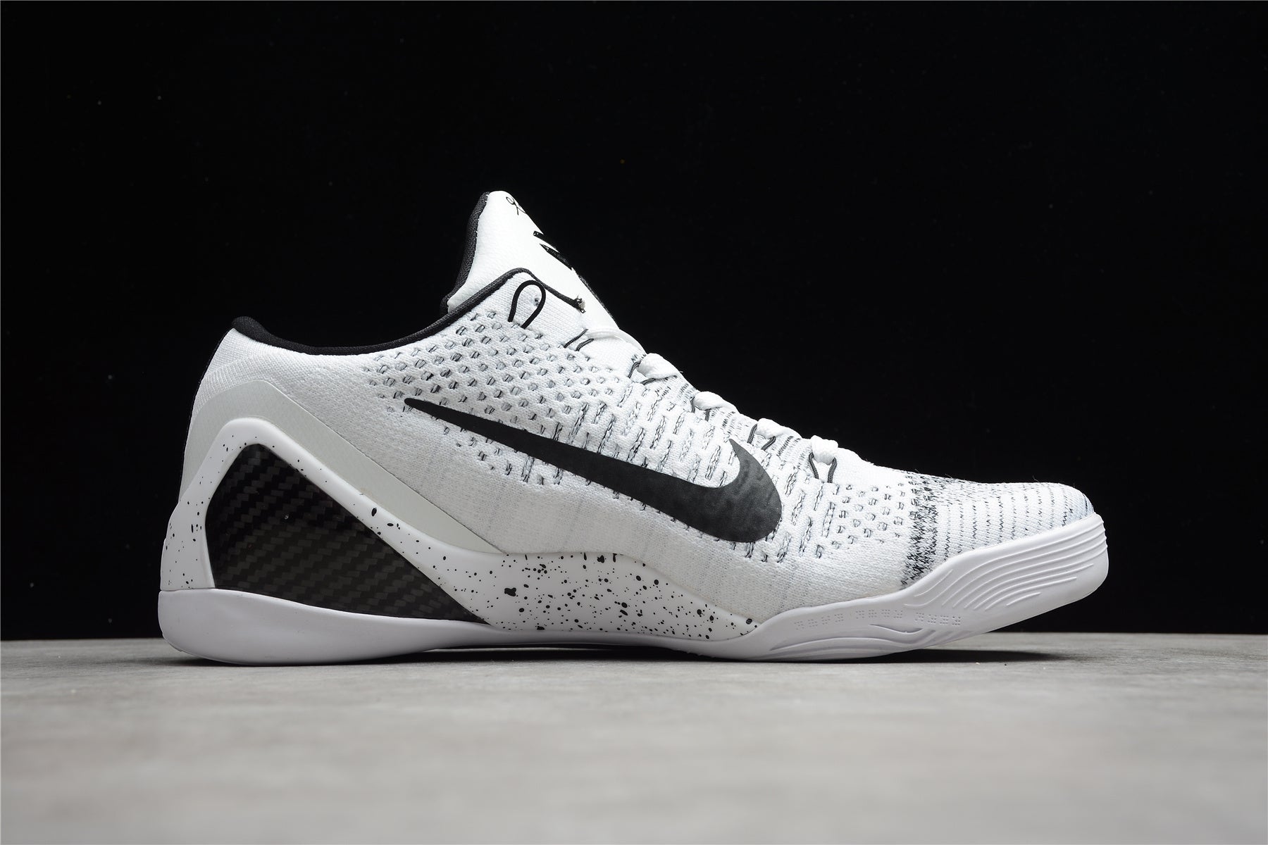 R26 Kobe 9 Elite Low “Beethoven”