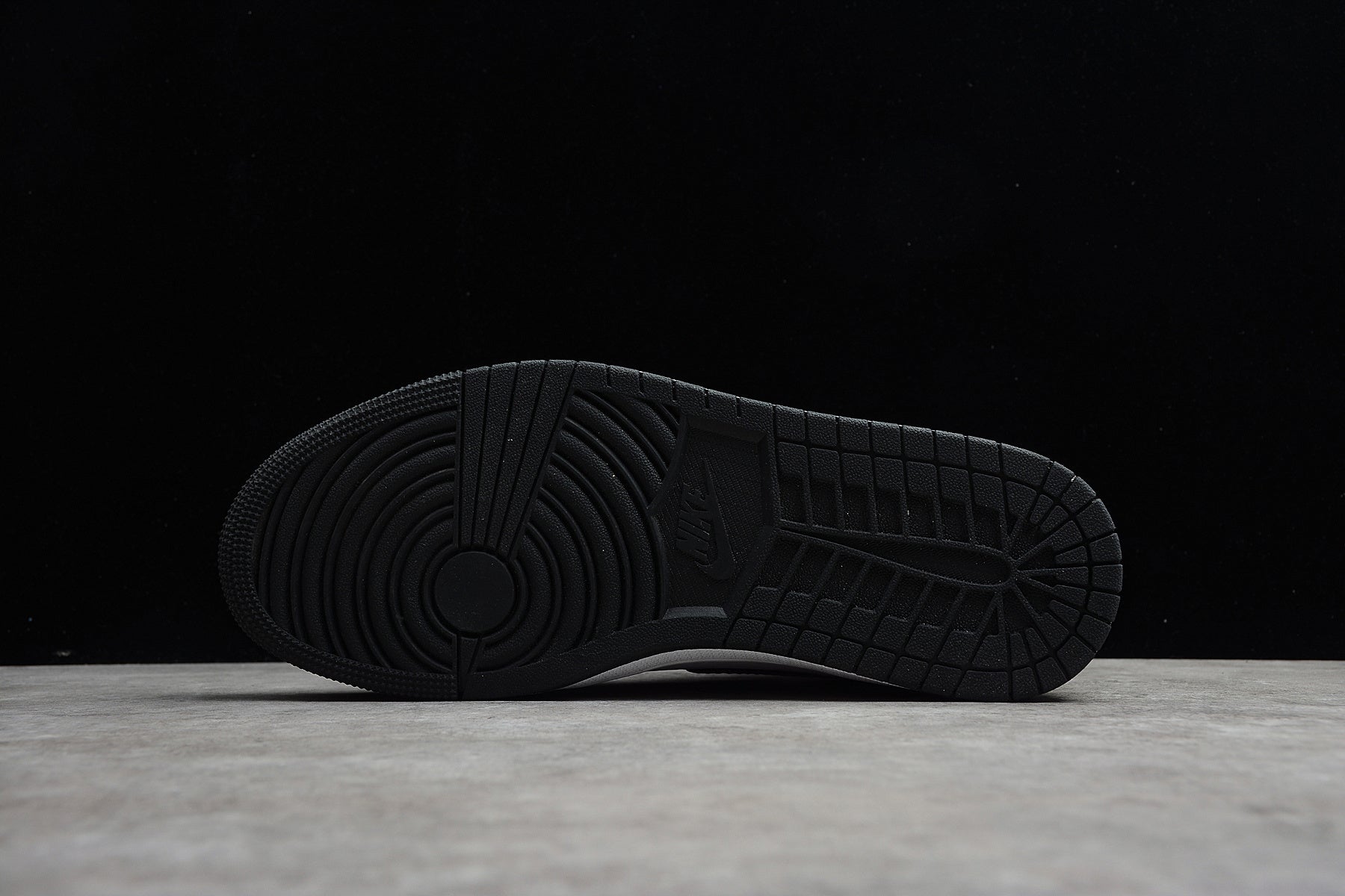 R28 Air Jordan 1 High OG WMNS“ Silver Toe”AJ1 CD0461-001 - Image 7