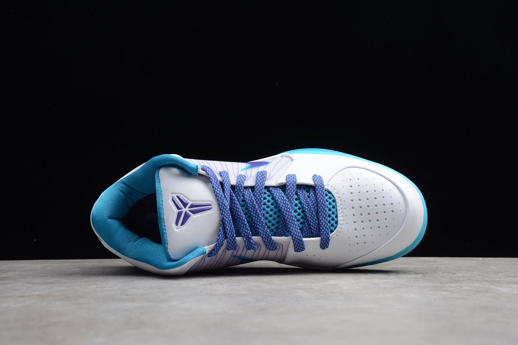 R28 Nike Kobe 4 Protro āCarpe Diemā - Image 3