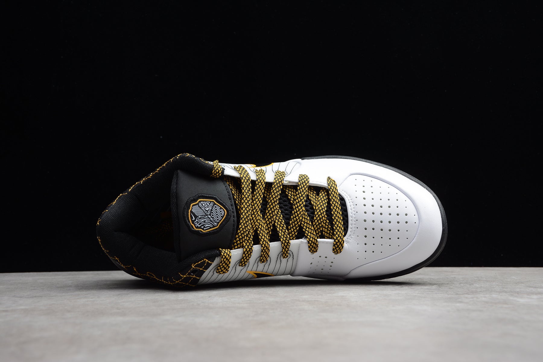 R28 Nike Kobe 4 Protro “Del Sol” - Image 3