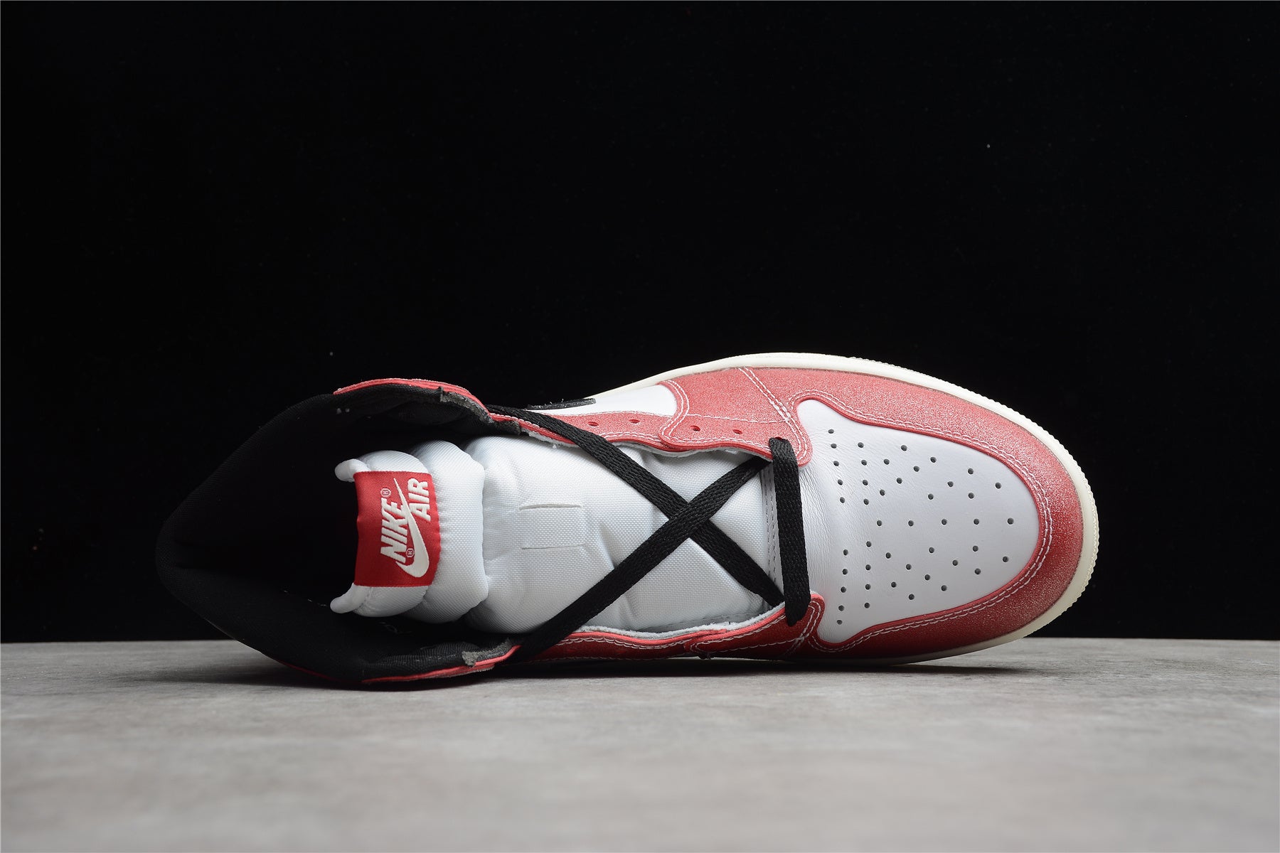 R28 Trophy Room x Air Jordan 1 High OG - Image 5