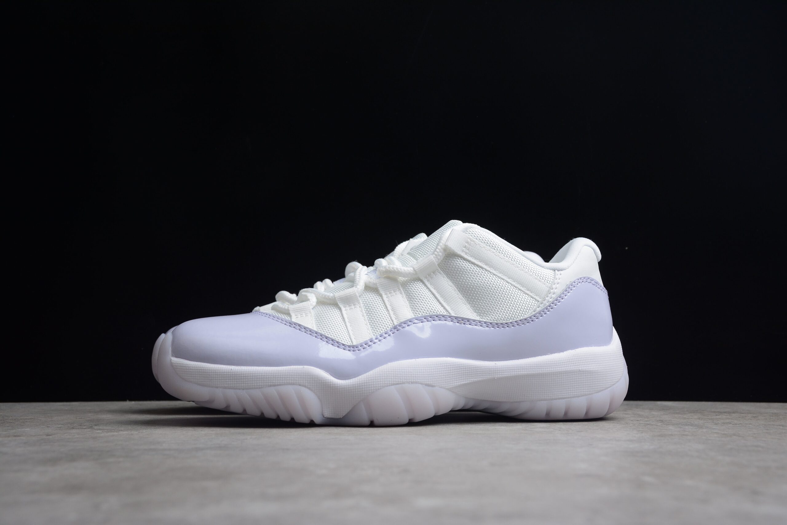 R36 Air Jordan 11 Retro Low " Pure Violet " AJ11 AH7860-101 - Image 4