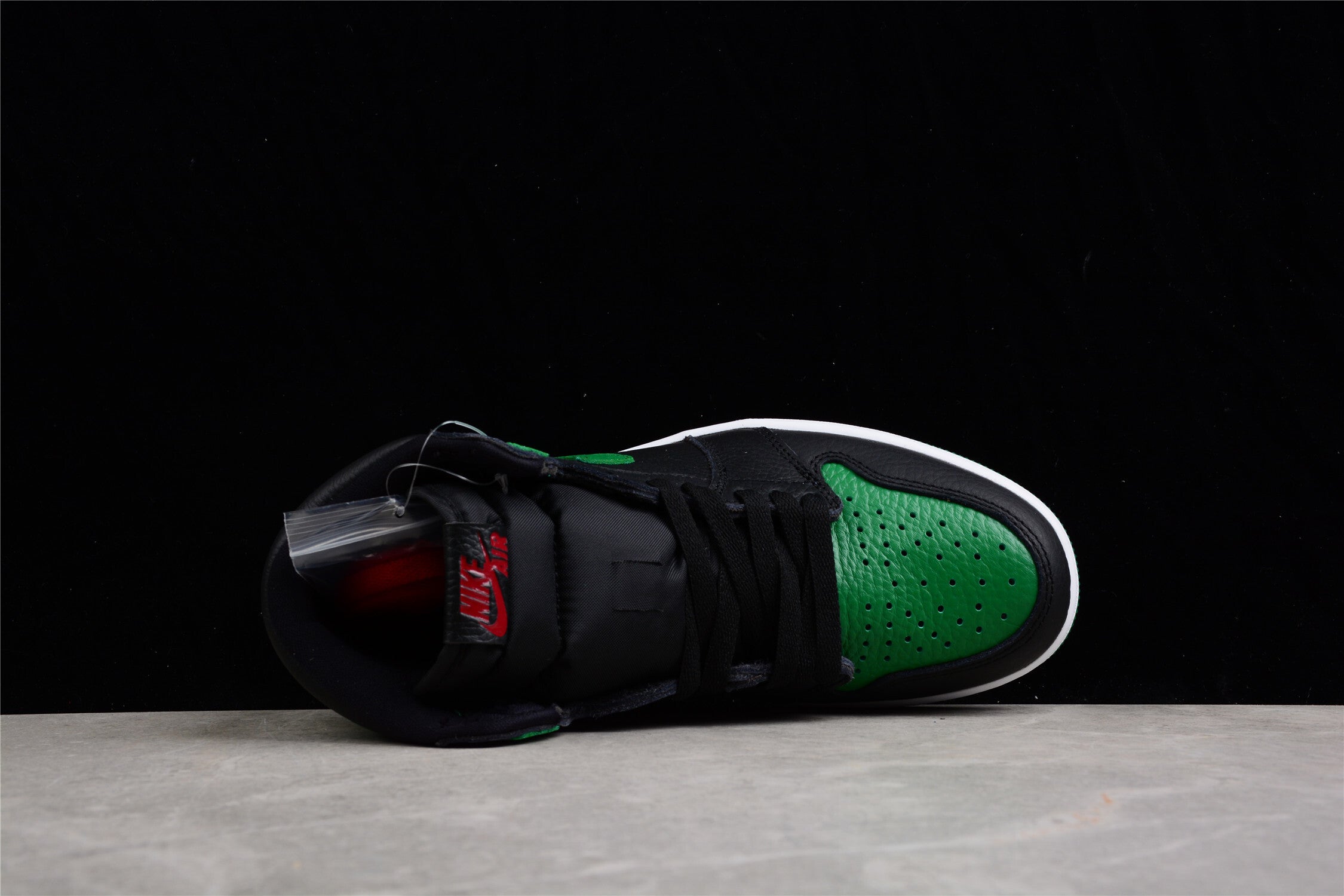 R42 Air Jordan 1 Pine Green OG 555088-030 - Image 5