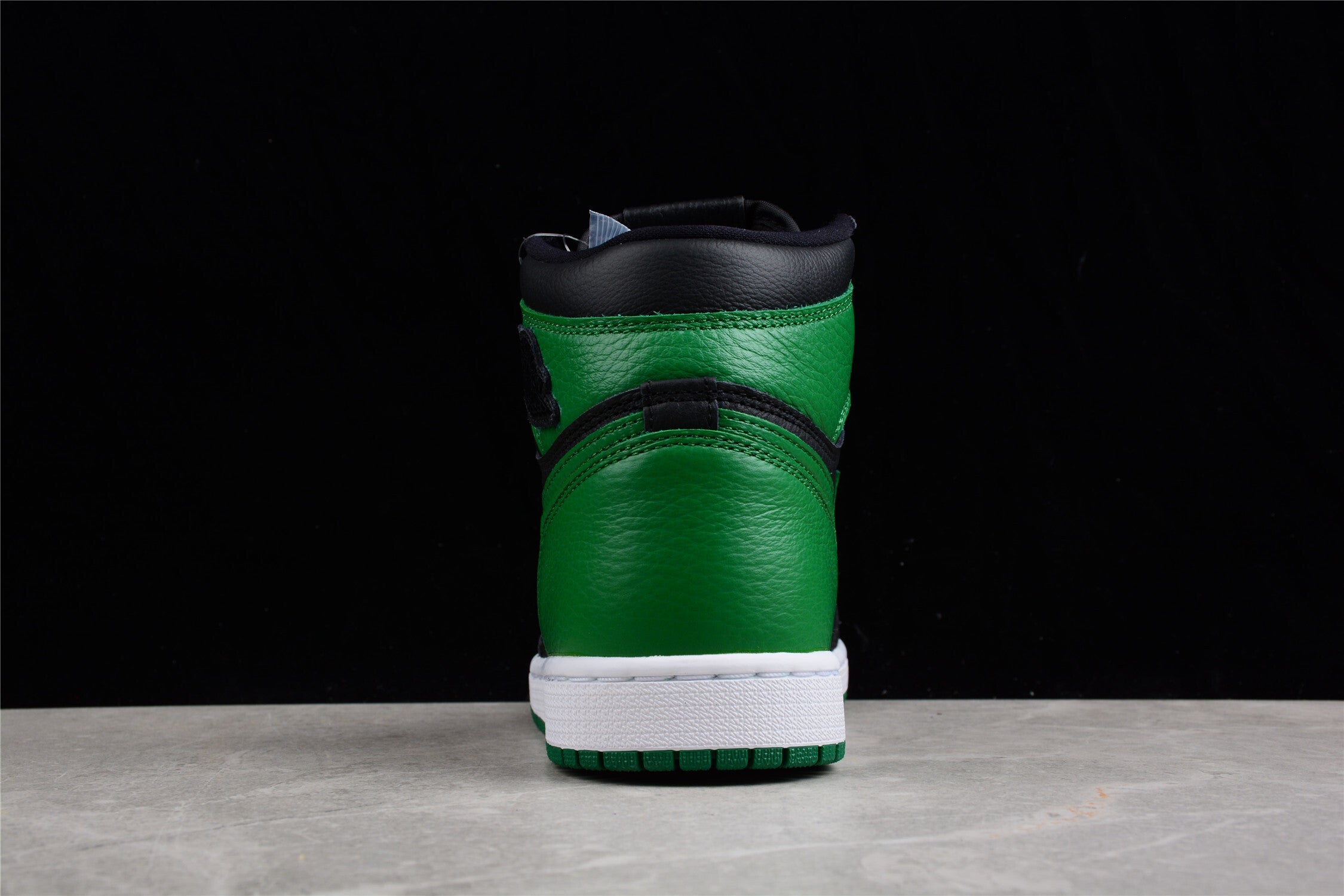 R42 Air Jordan 1 Pine Green OG 555088-030 - Image 7