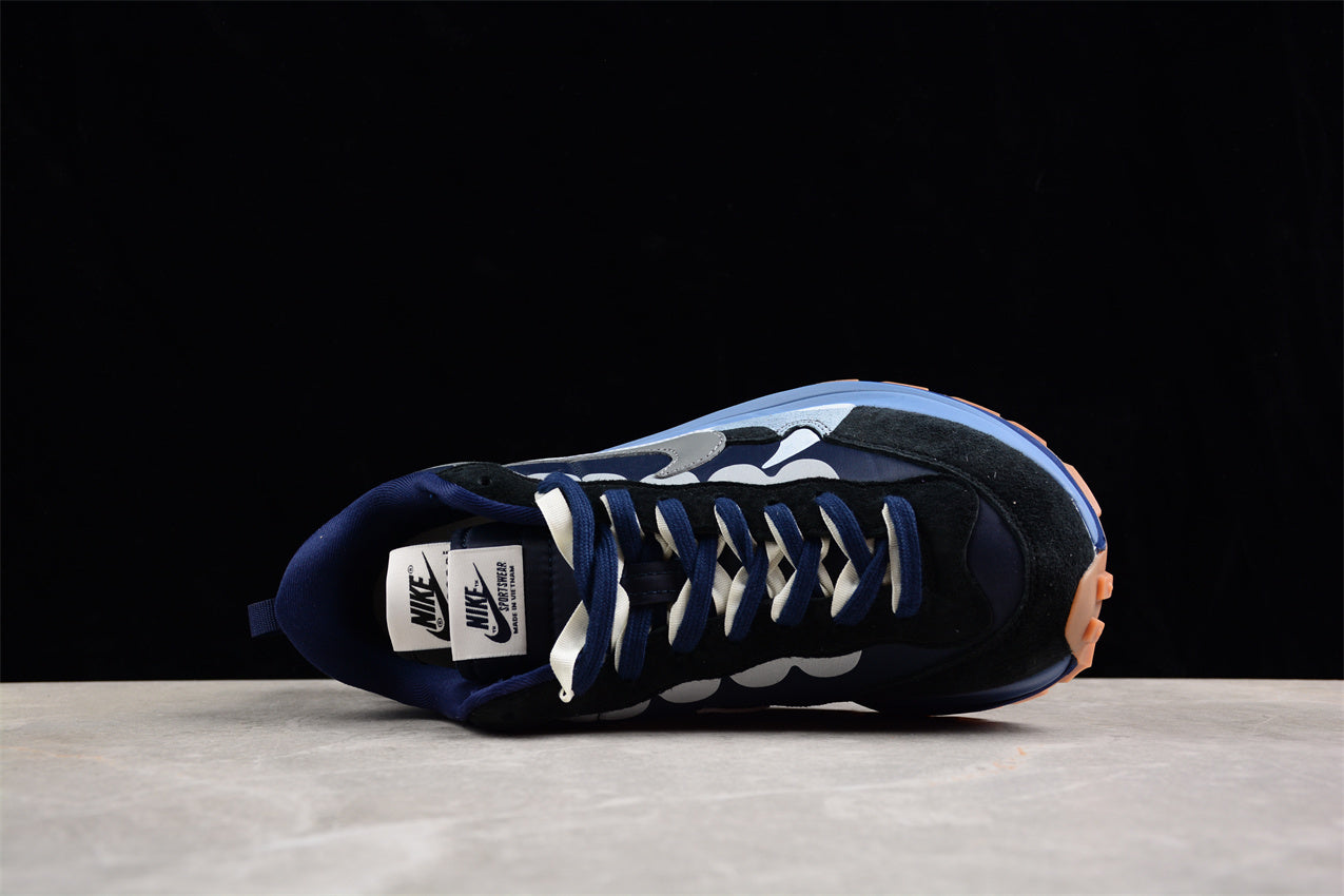 Sacai X VaporWaffle "Nylon Black" DD1875-700 - Image 5