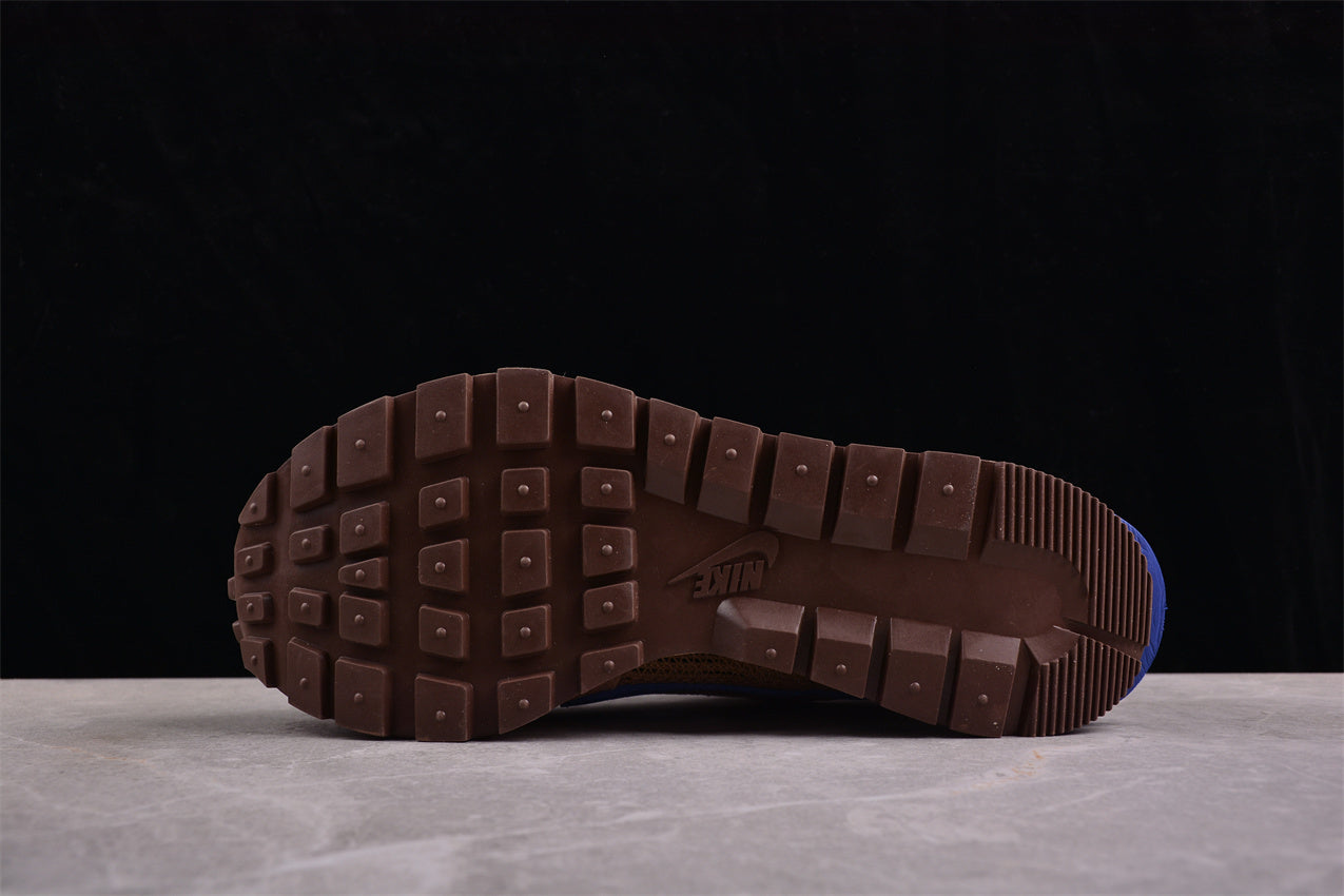 Sacai x Nk VaporWaffle 3.0 CV1363-201 - Image 3