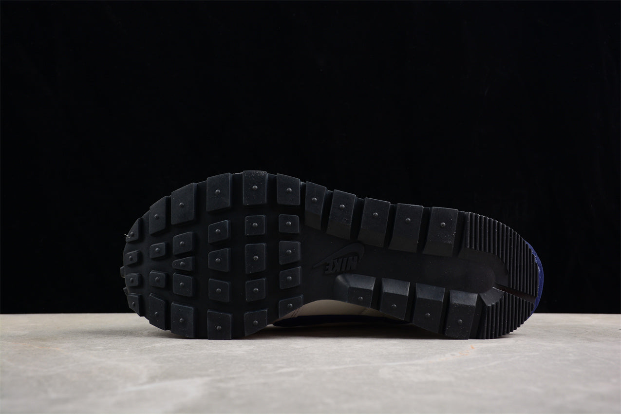 Sacai x Nk VaporWaffle 3.0 DD1875-109 - Image 3