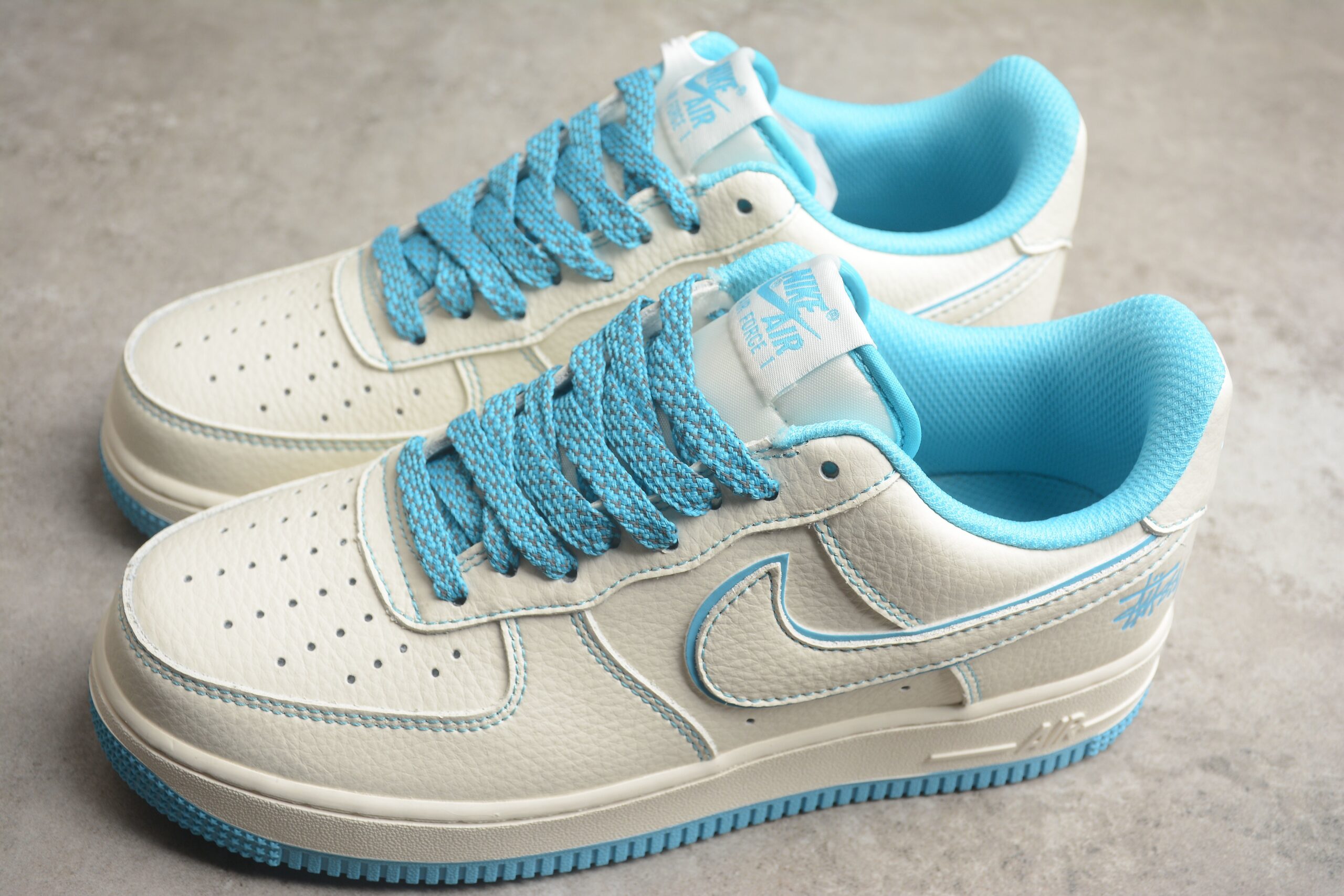 Stussy x Nk Air Force 1'07 Low UN1635-666 - Image 4