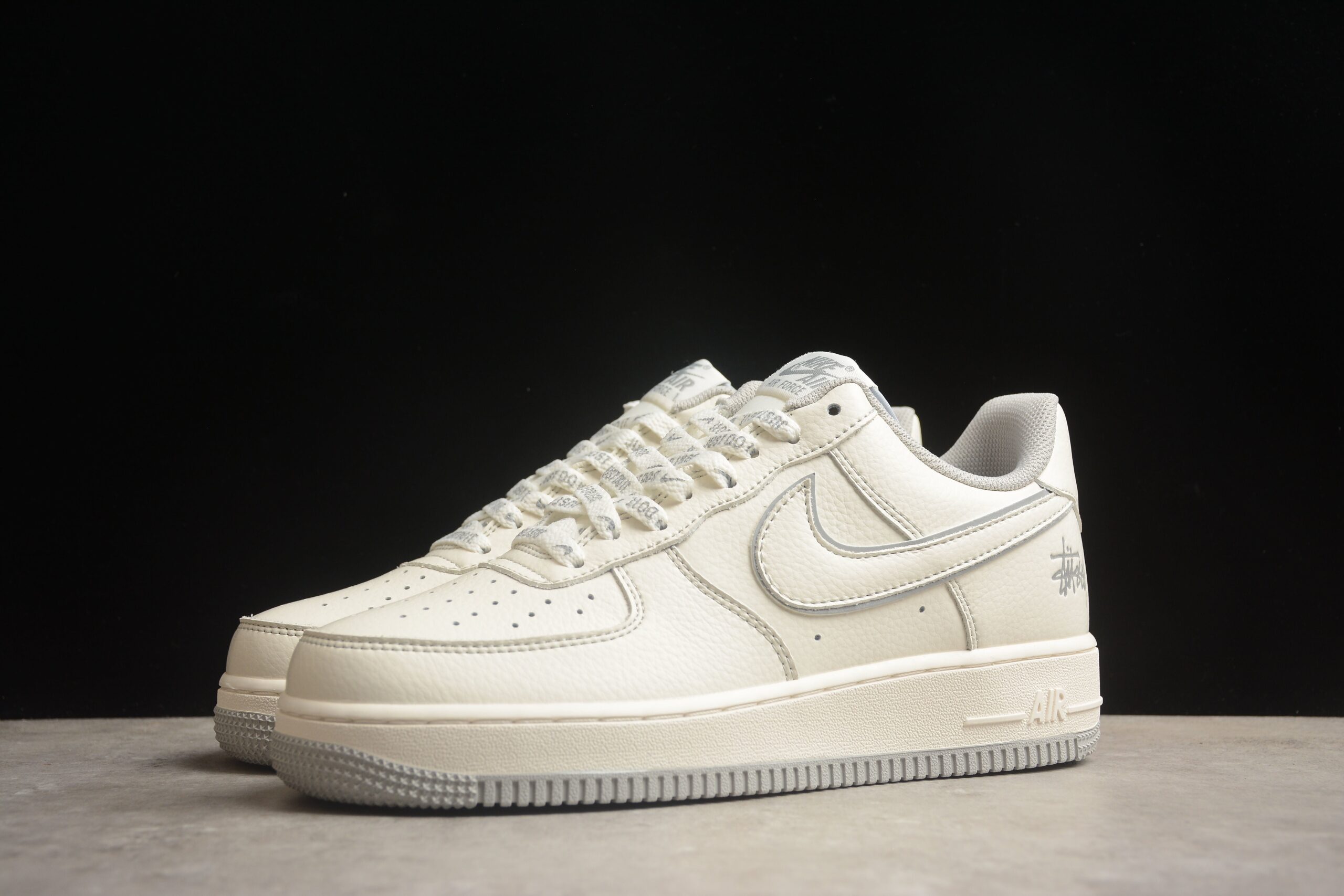 Stussy x Nk Air Force 1'07 Low UN1815-802 - Image 4