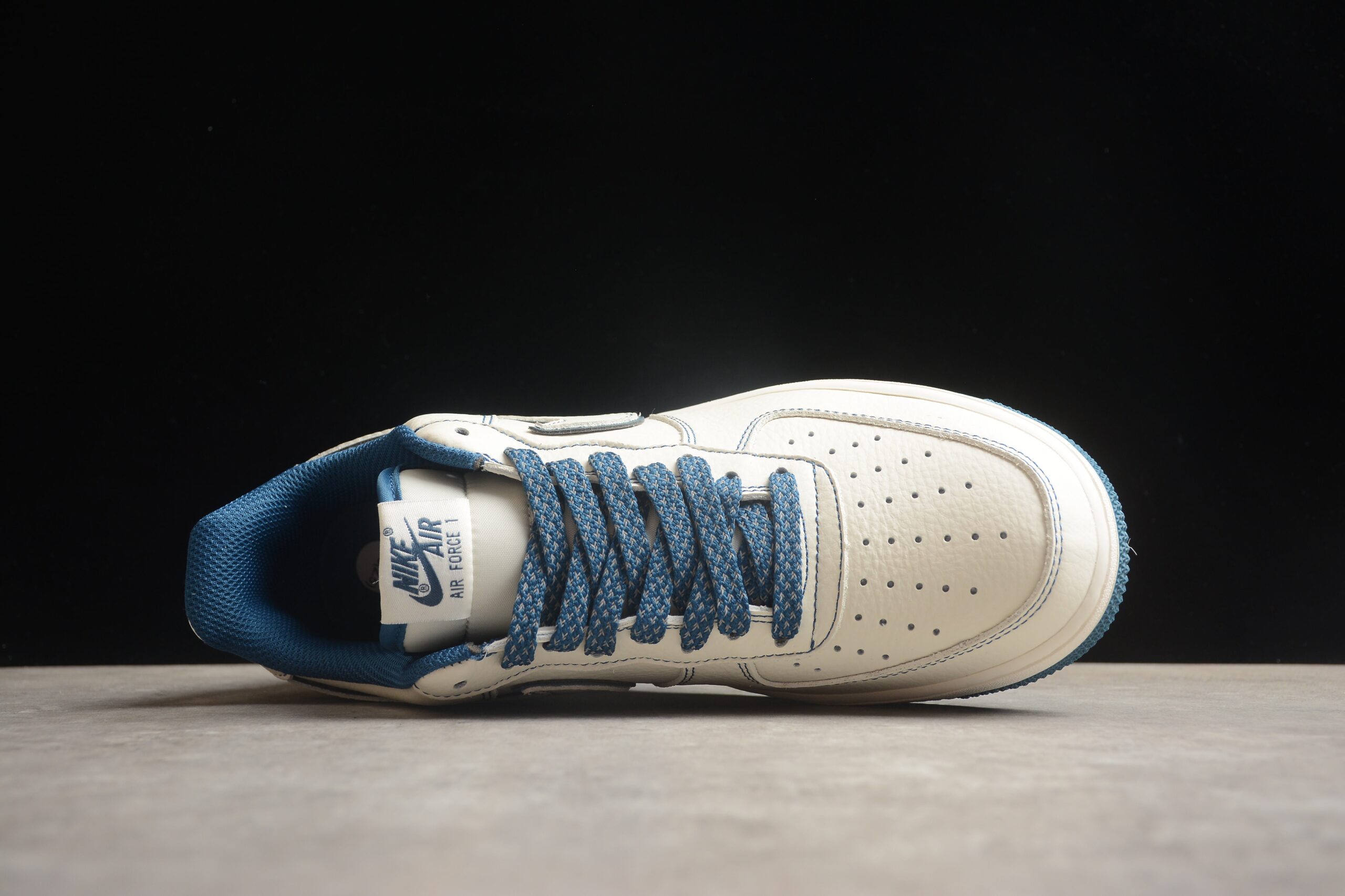 Stussy x Nk Air Force 1 Low UN1635-333 - Image 5