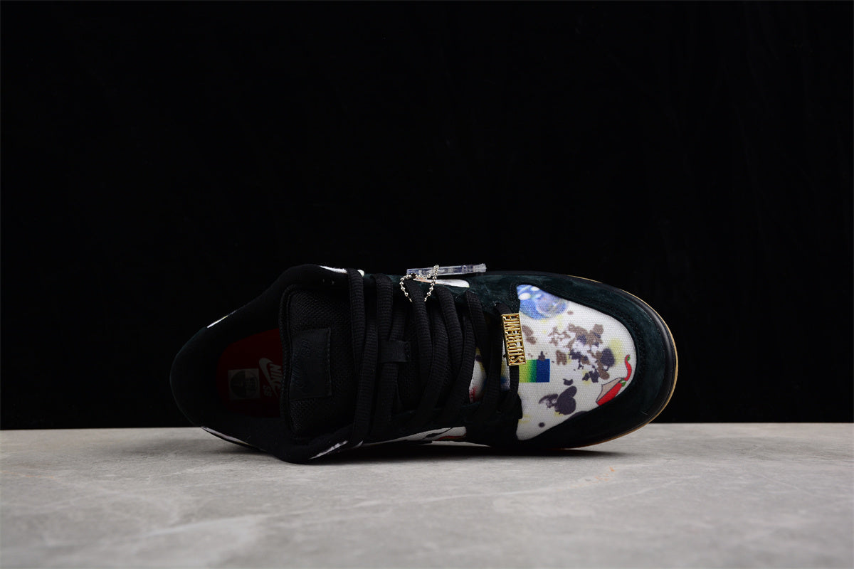 Supreme x Nike SB Dunk Low Rammellzee FD8778-00116 - Image 5