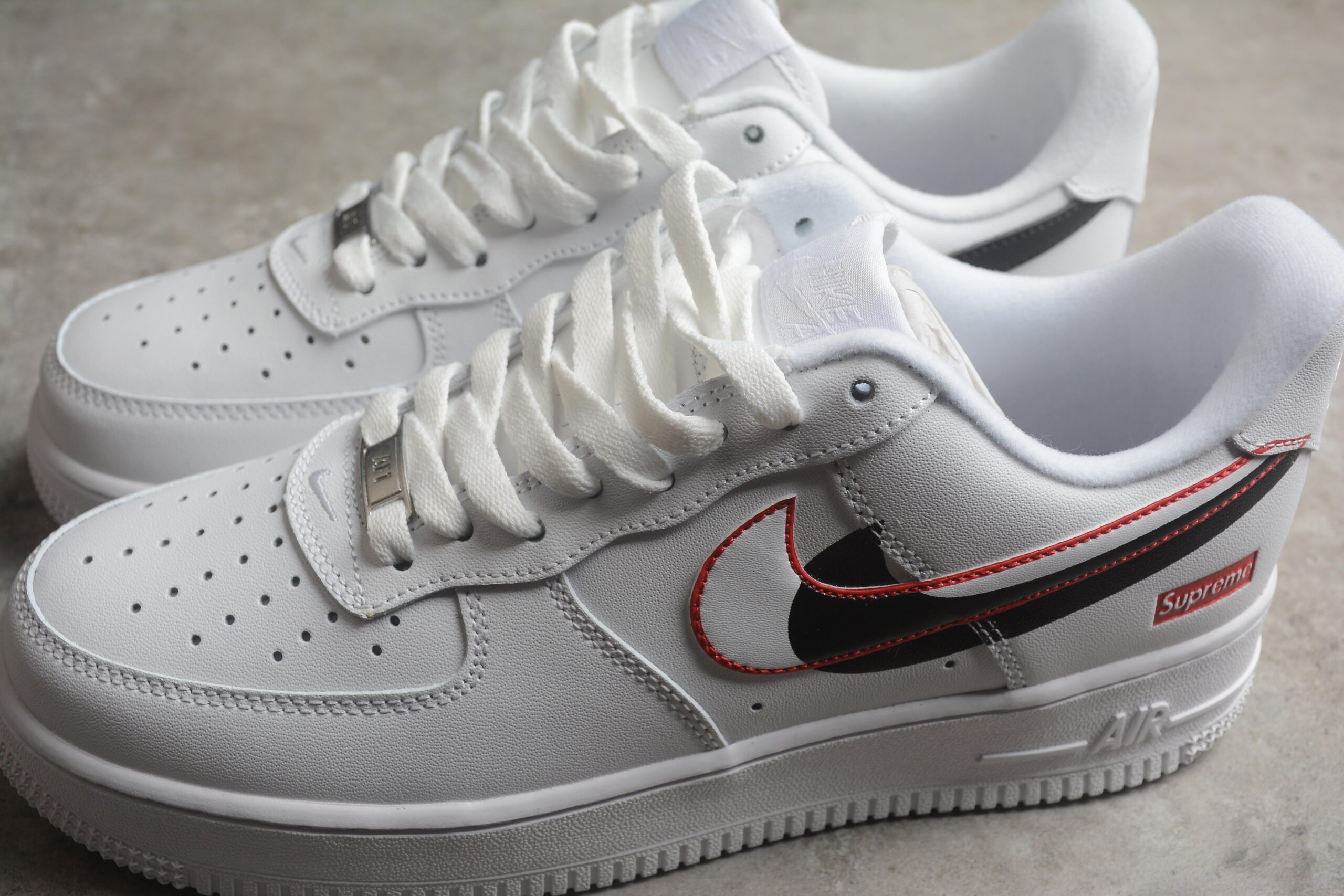 Supreme x Nk Air Force 1'07 Low CU9225-100 - Image 3