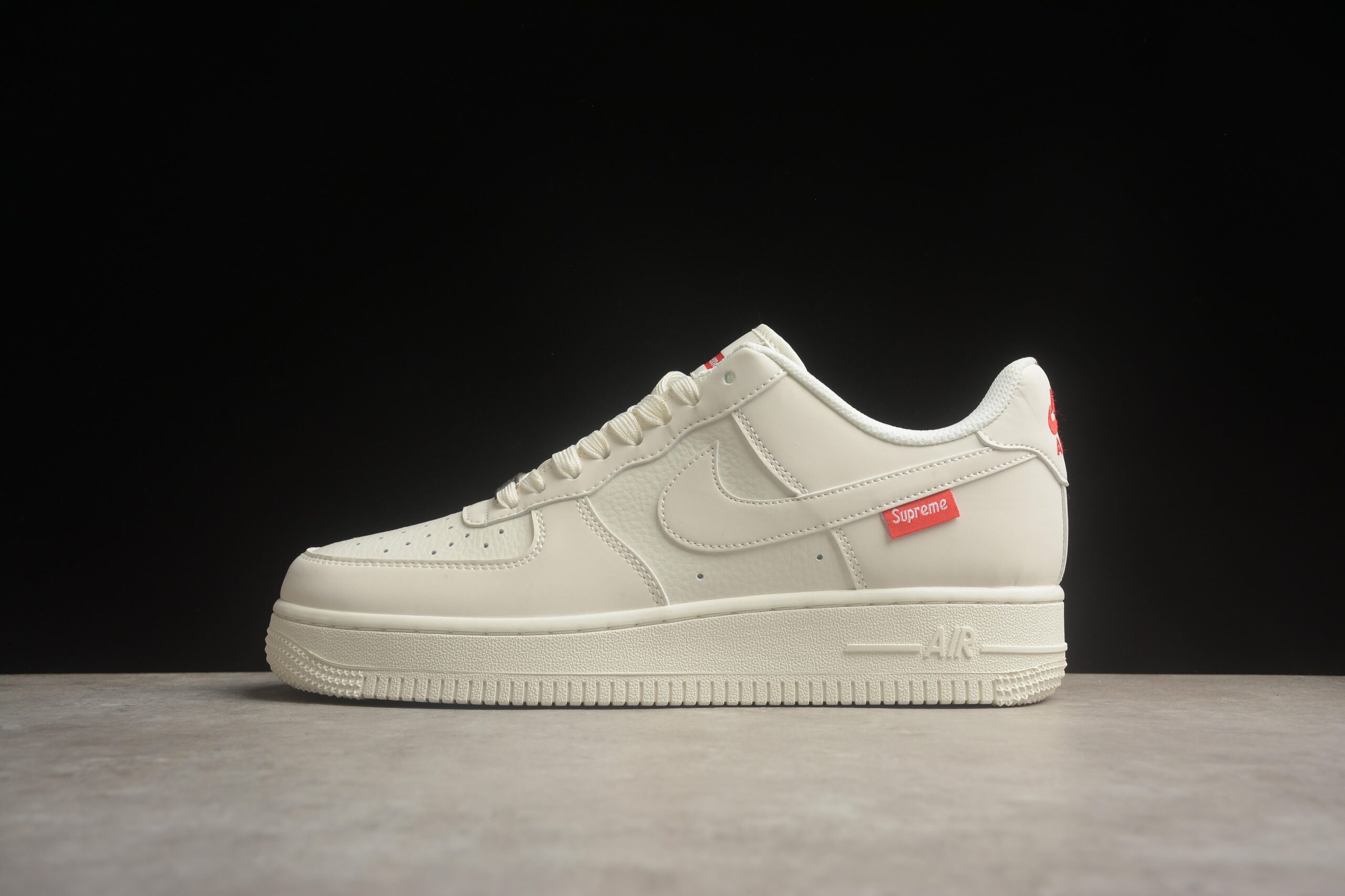 Supreme x Nk Air Force 1'07 Low HD1968-007 - Image 2
