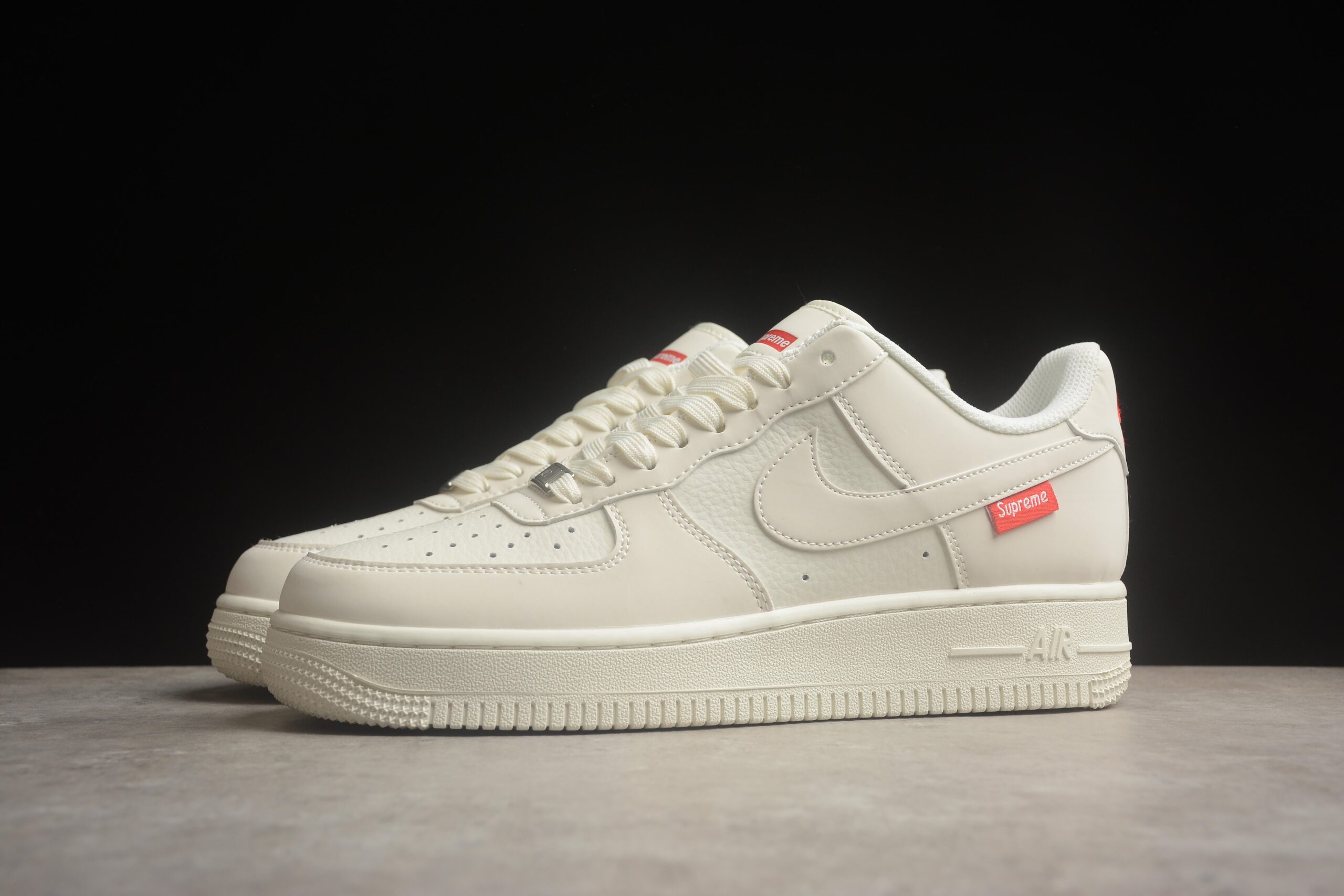 Supreme x Nk Air Force 1'07 Low HD1968-007 - Image 4