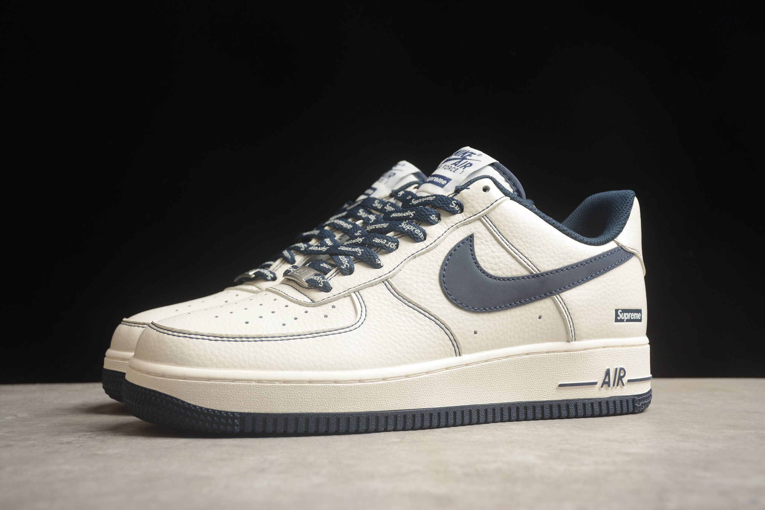 Supreme x Nk Air Force 1'07 Low SU0220-005 - Image 4