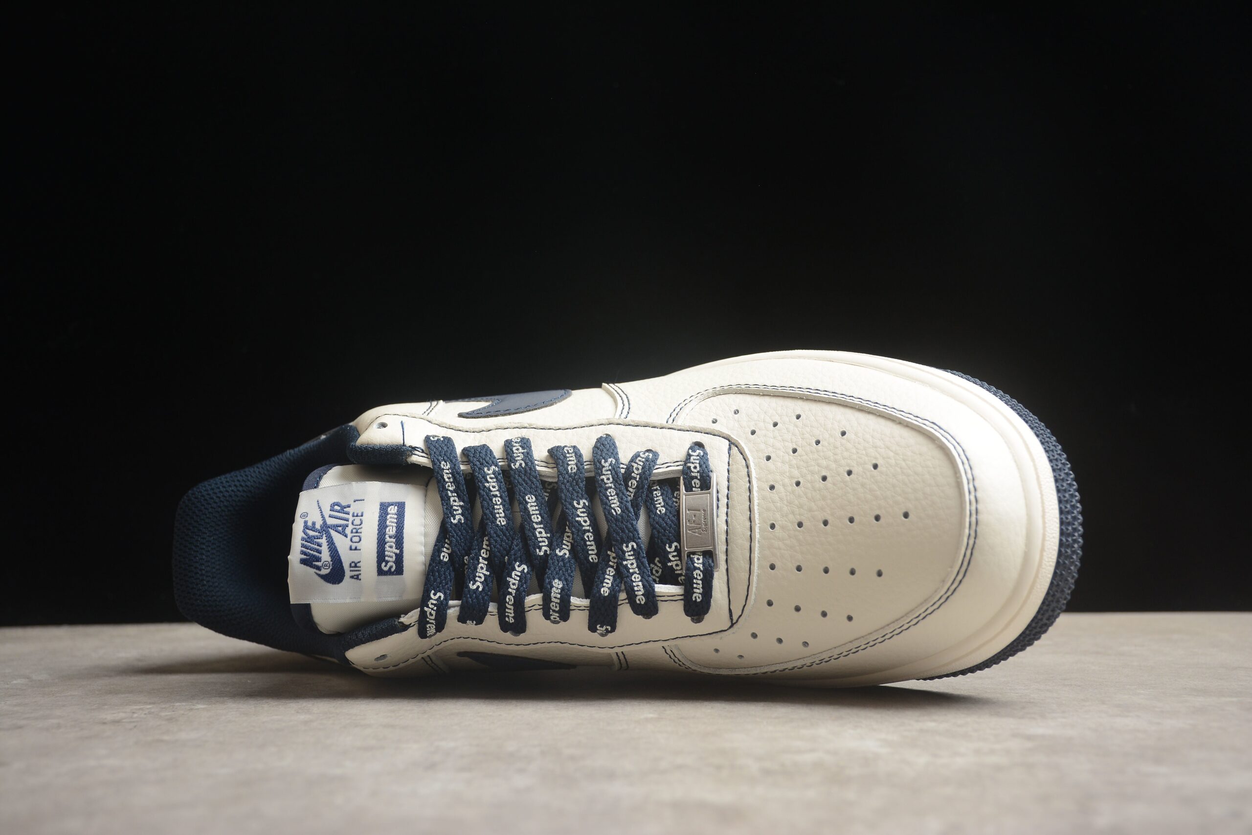 Supreme x Nk Air Force 1'07 Low SU0220-005 - Image 5