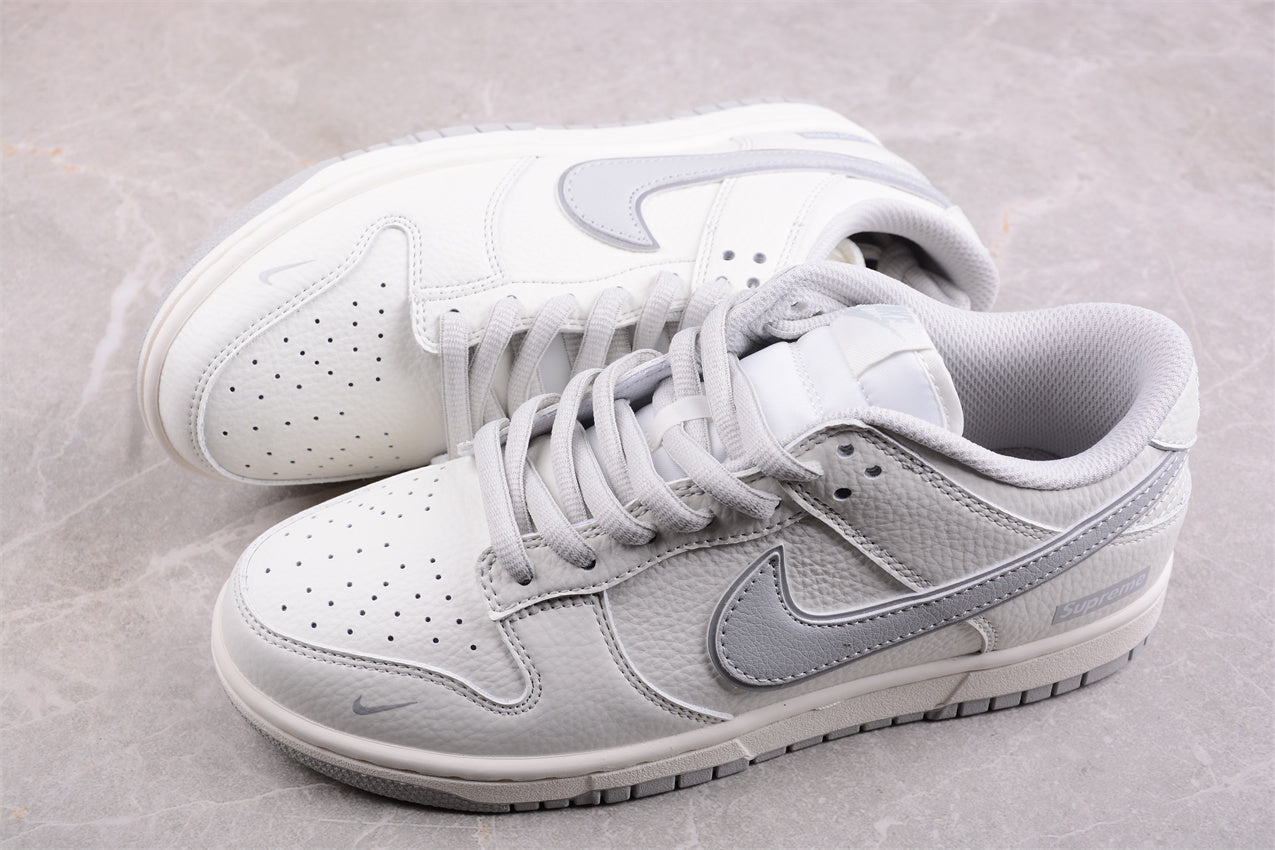 Supreme x Nk SB Dunk Low RM2308-233 - Image 3