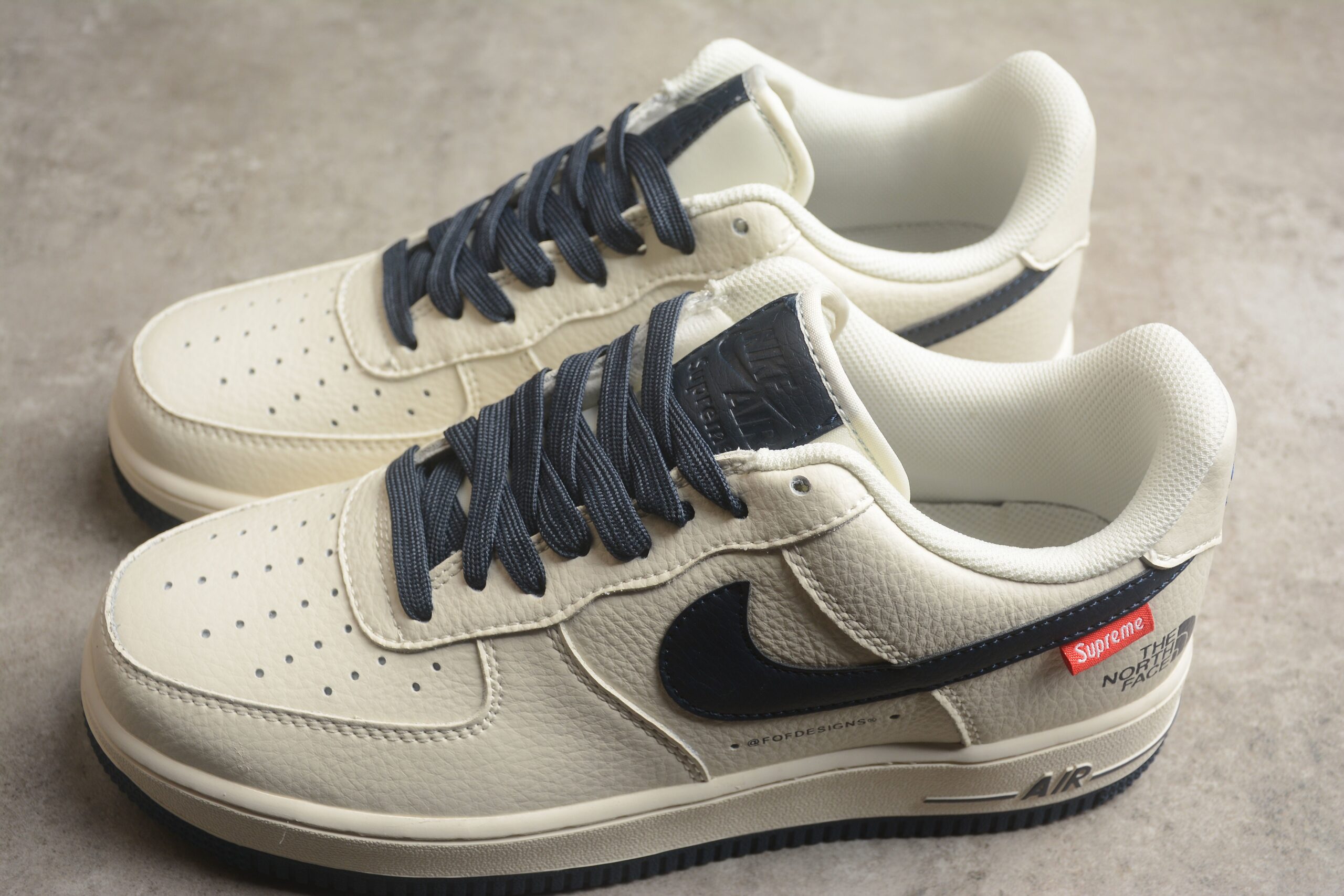 Supreme x The North Face x Nk Air Force 1'07 Low SU2305-005 - Image 3
