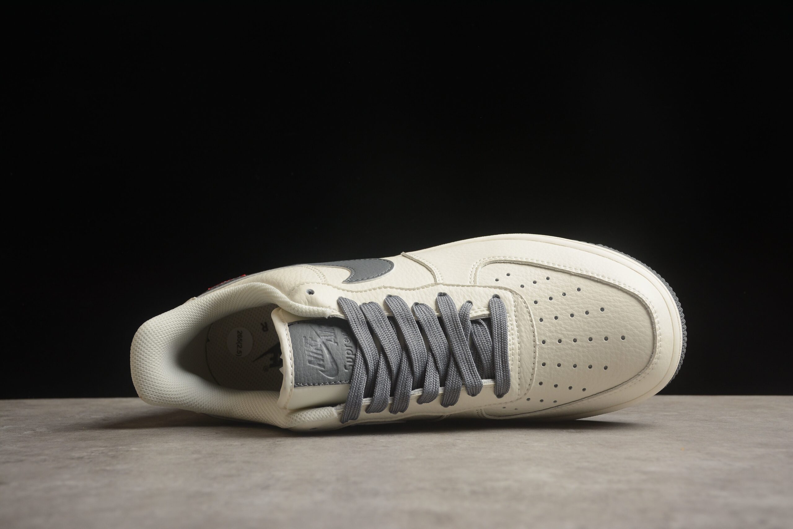 Supreme x The North Face x Nk Air Force 1'07 Low SU2305-008 - Image 5