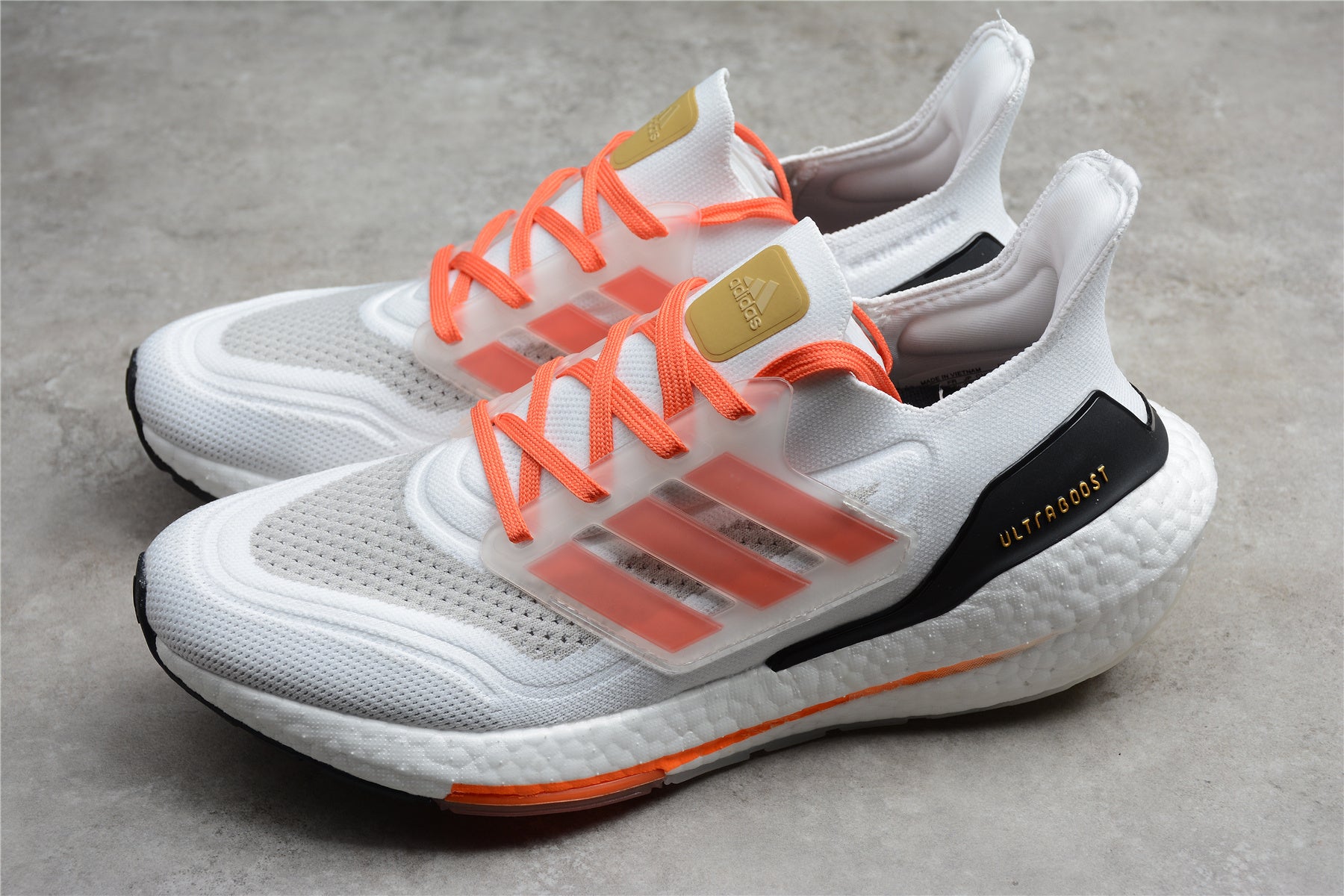 ULTRABOOST 21 UB21 FZ2106 - Image 2