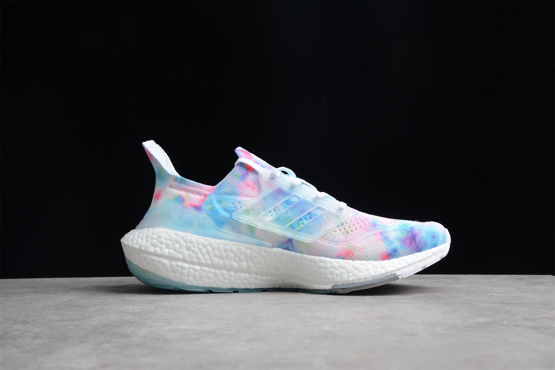 UltraBoost 21 GZ7104