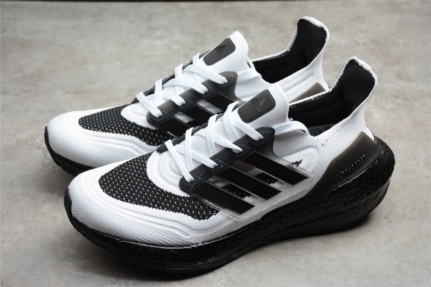 UltraBoost 21 UB21 FY0306 - Image 2