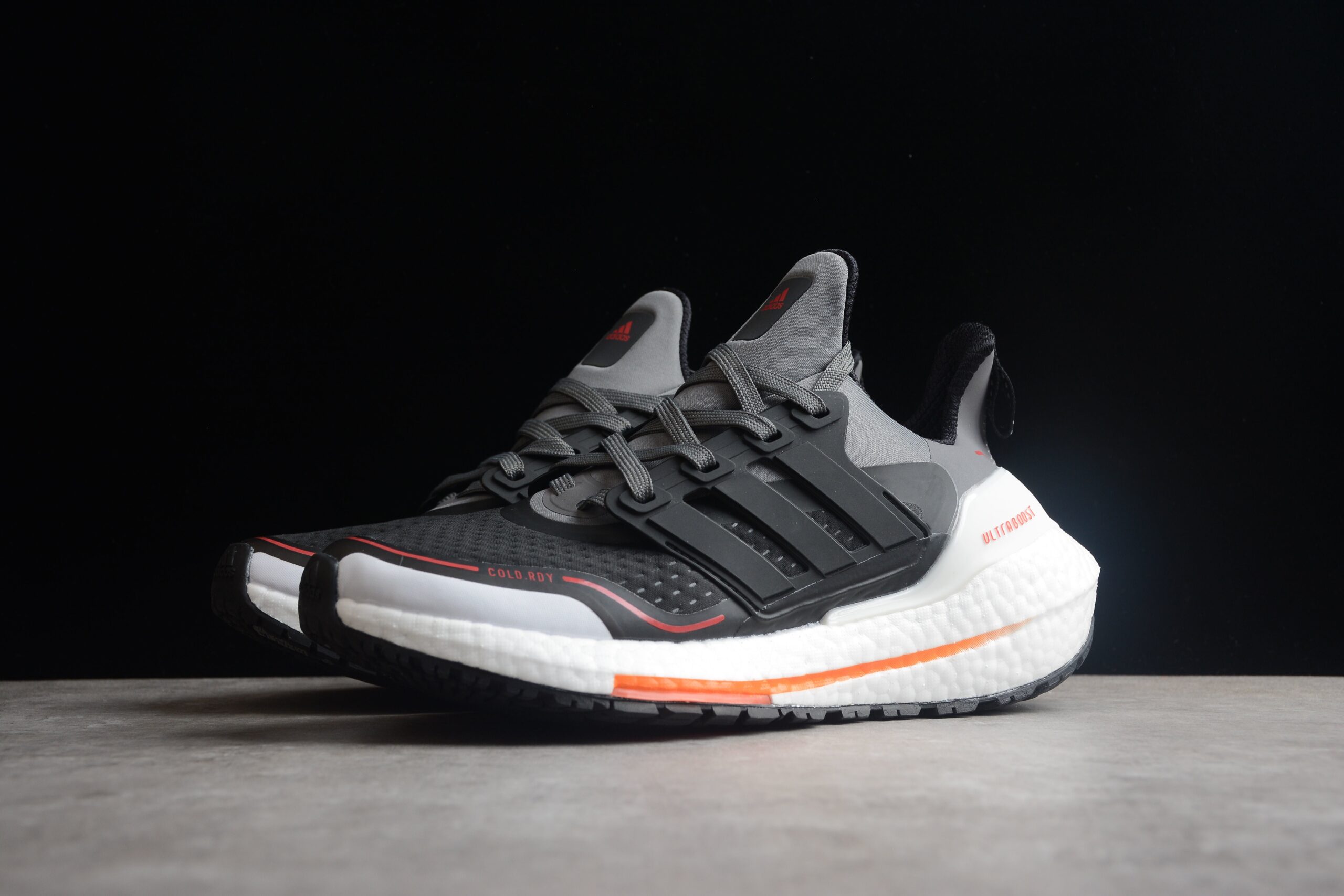 UltraBoost 21 UB21 GV7122 - Image 3