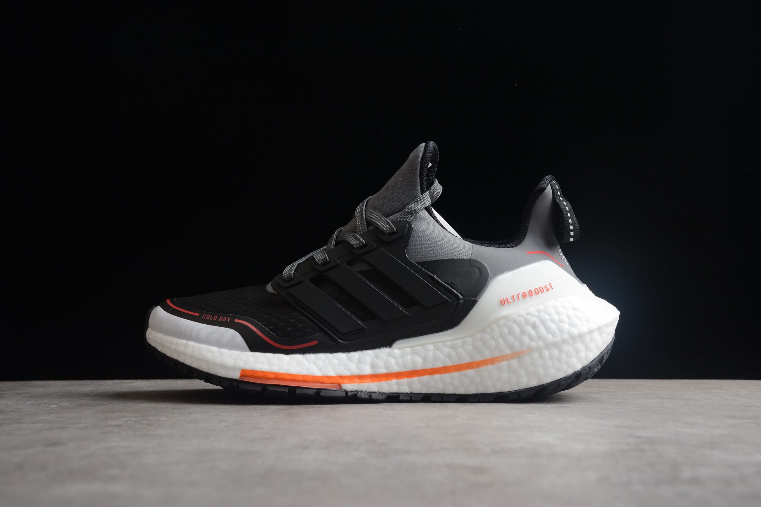 UltraBoost 21 UB21 GV7122 - Image 4