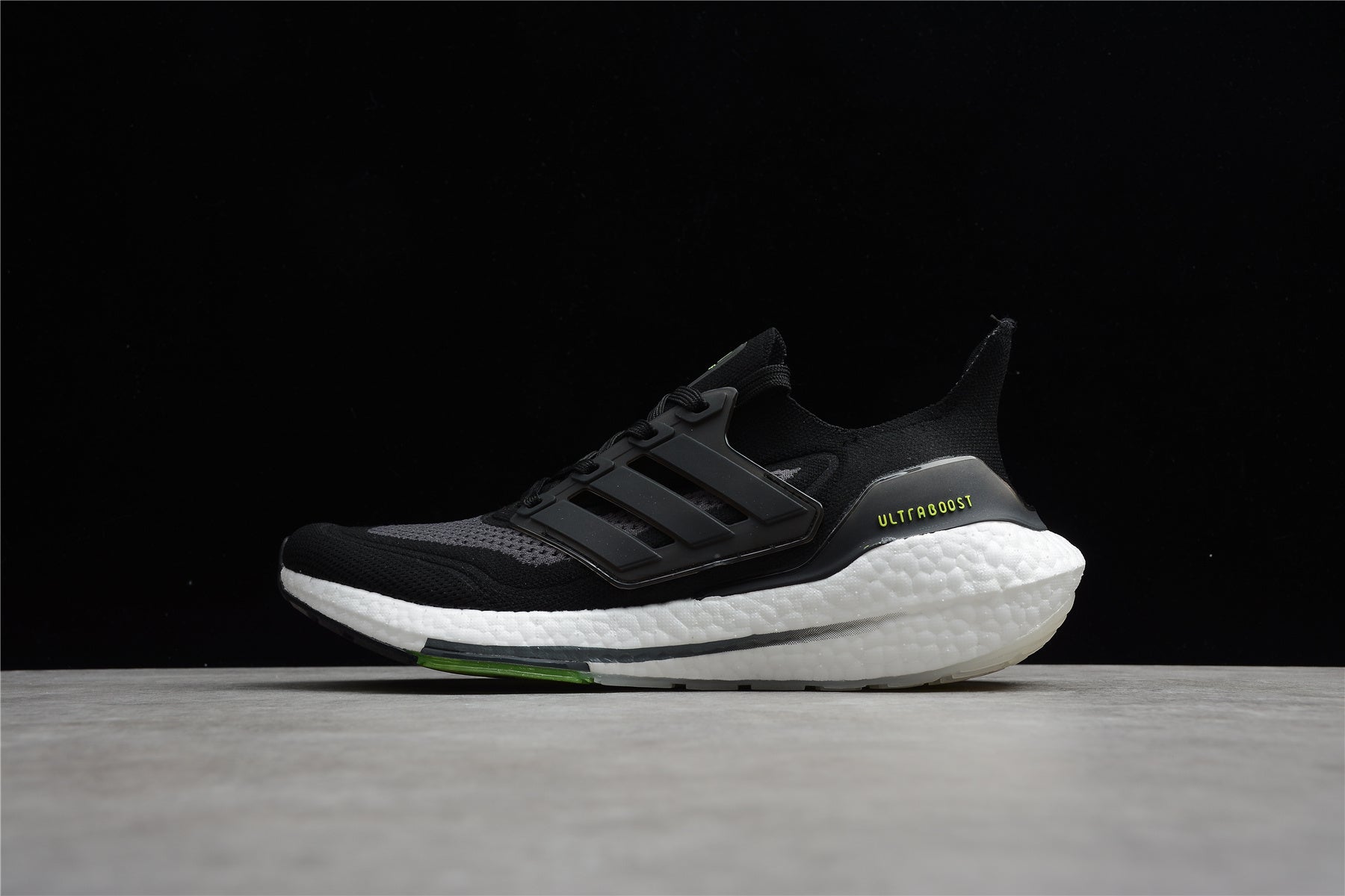 Ultra Boost UB21 FZ2056 - Image 3