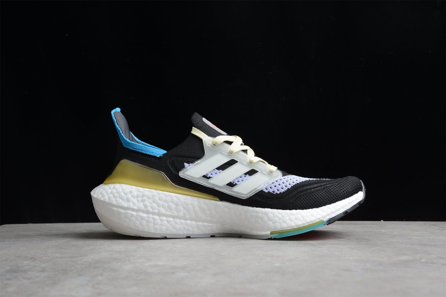 Ultra Boost UB21 S23836