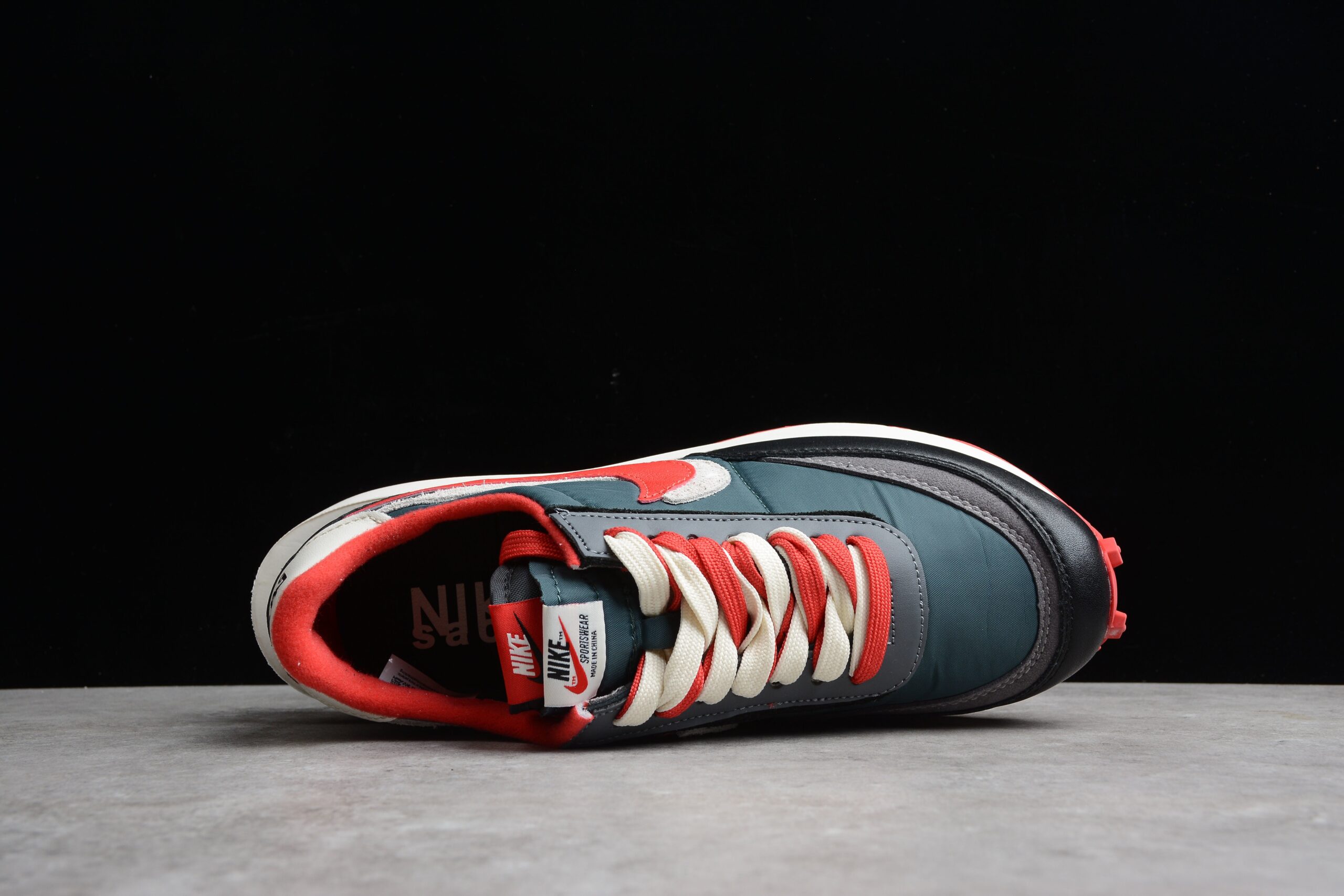 Undercover x Sacai x NK LDWaffle " Midnight Spruce University Red "DJ4877-300 - Image 3