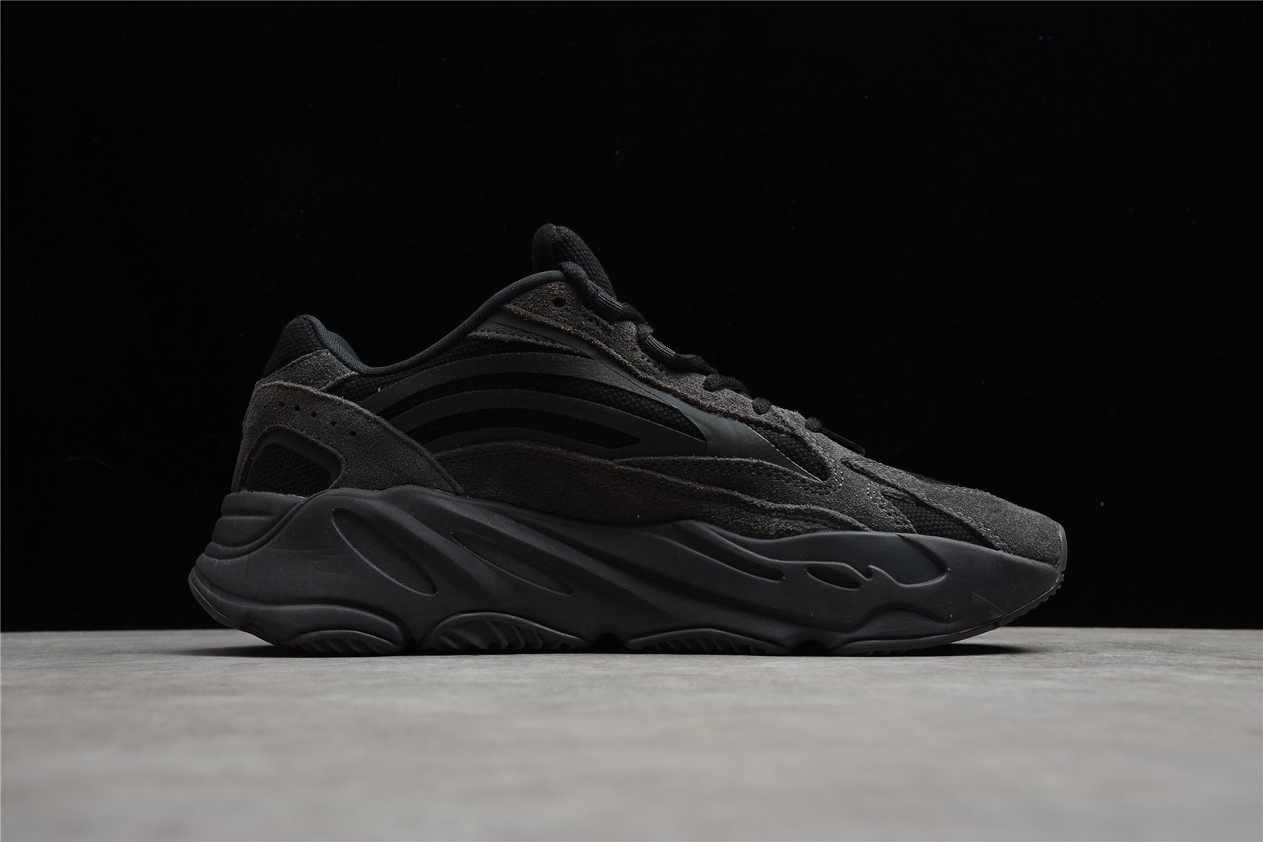 Yeezy Boost 700 V2 Vantage