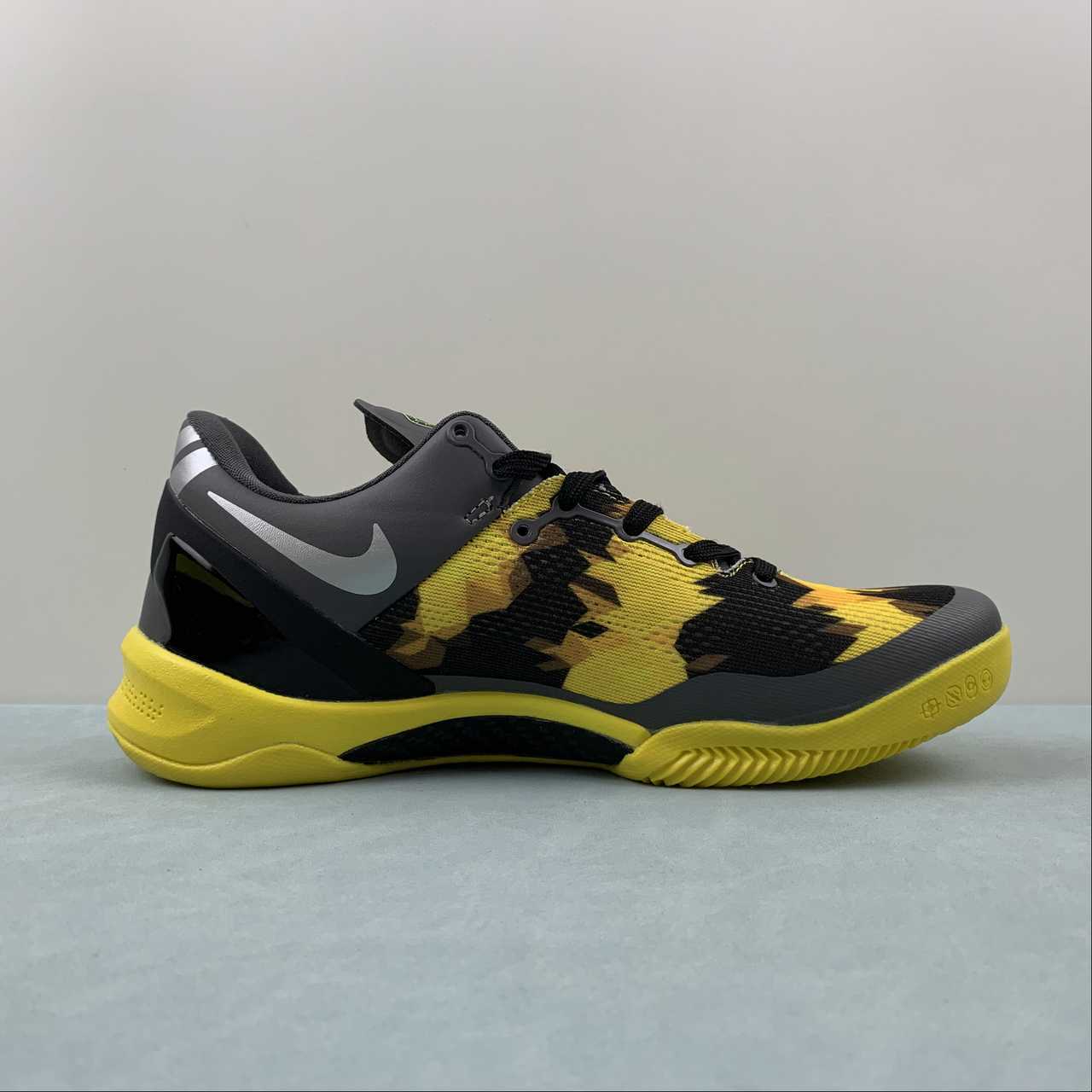 Nike Kobe PROTRO - Image 4