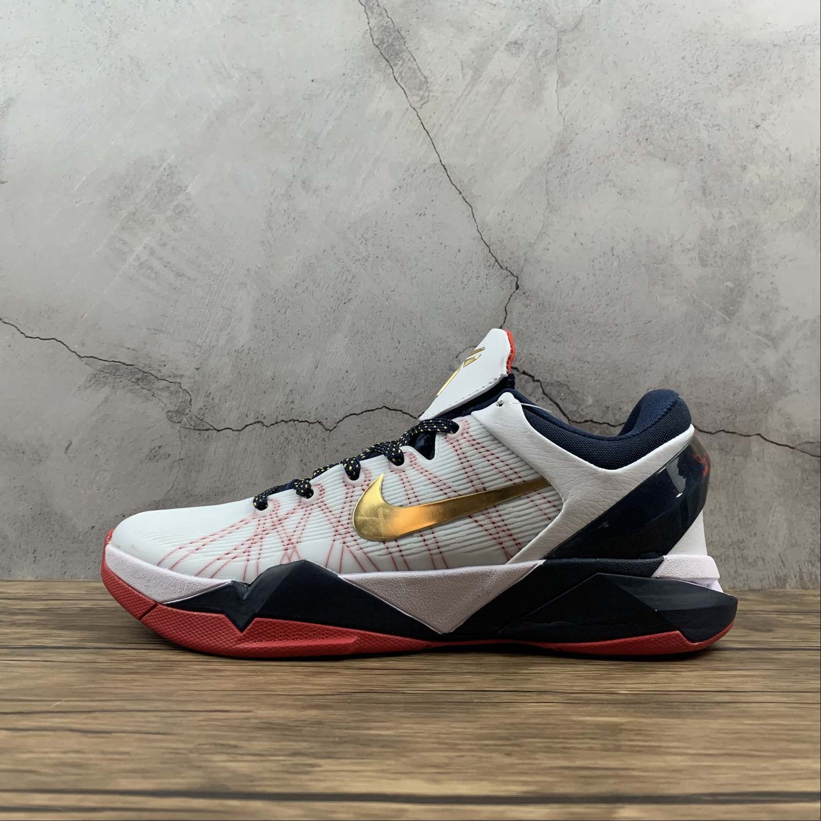 Nike Zoom Kobe - Image 3
