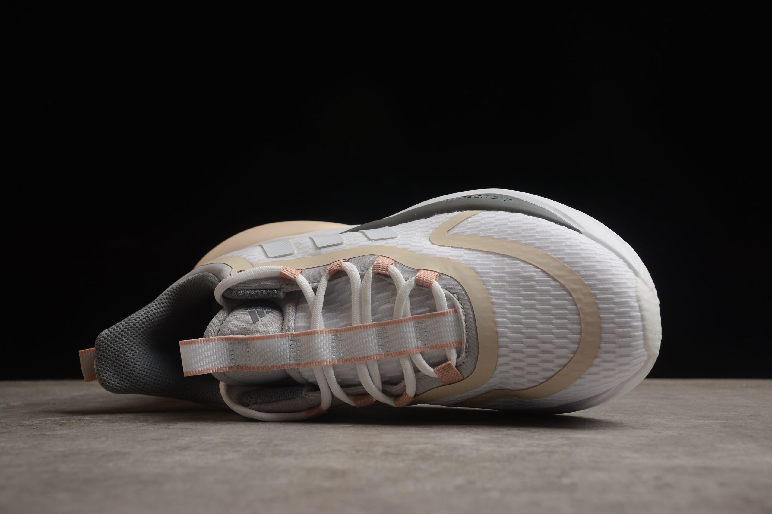 adidas AlphaBounce +HP6147A - Image 7