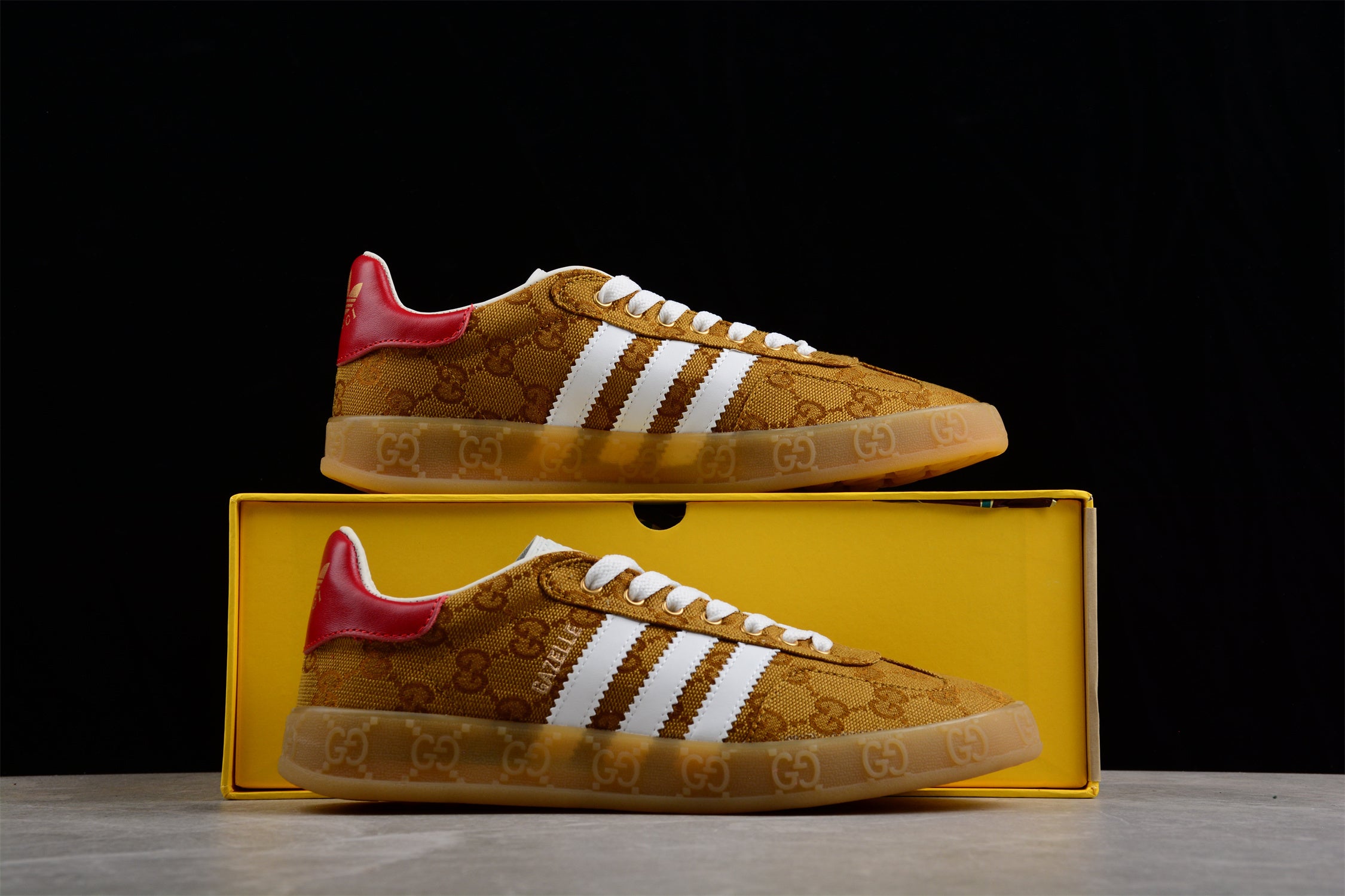 Adidas x GUCCI adidas 707847 UTT10 9060 (Copy) - Image 8